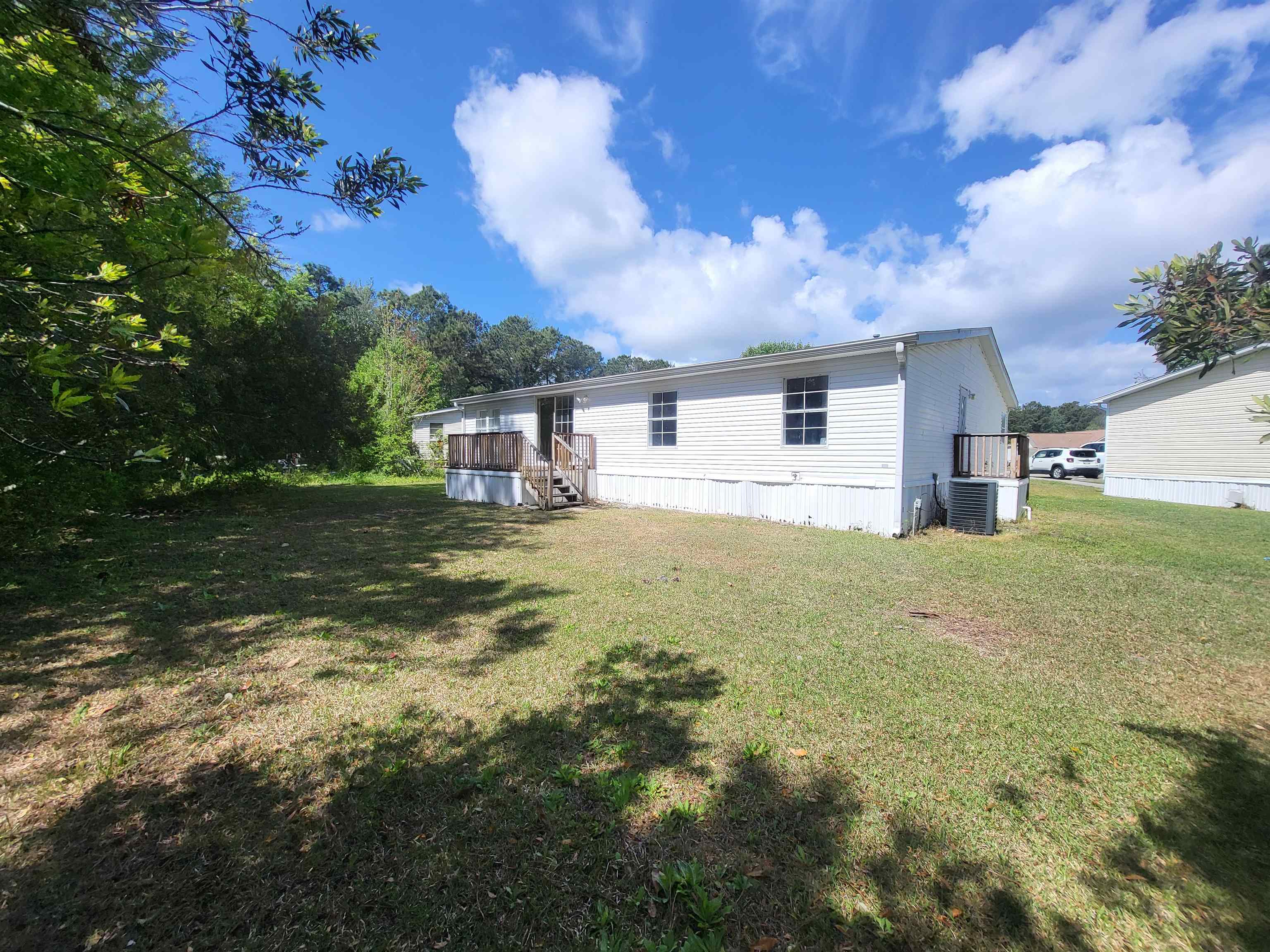 8026 Clearfield Dr. Property Photo 4