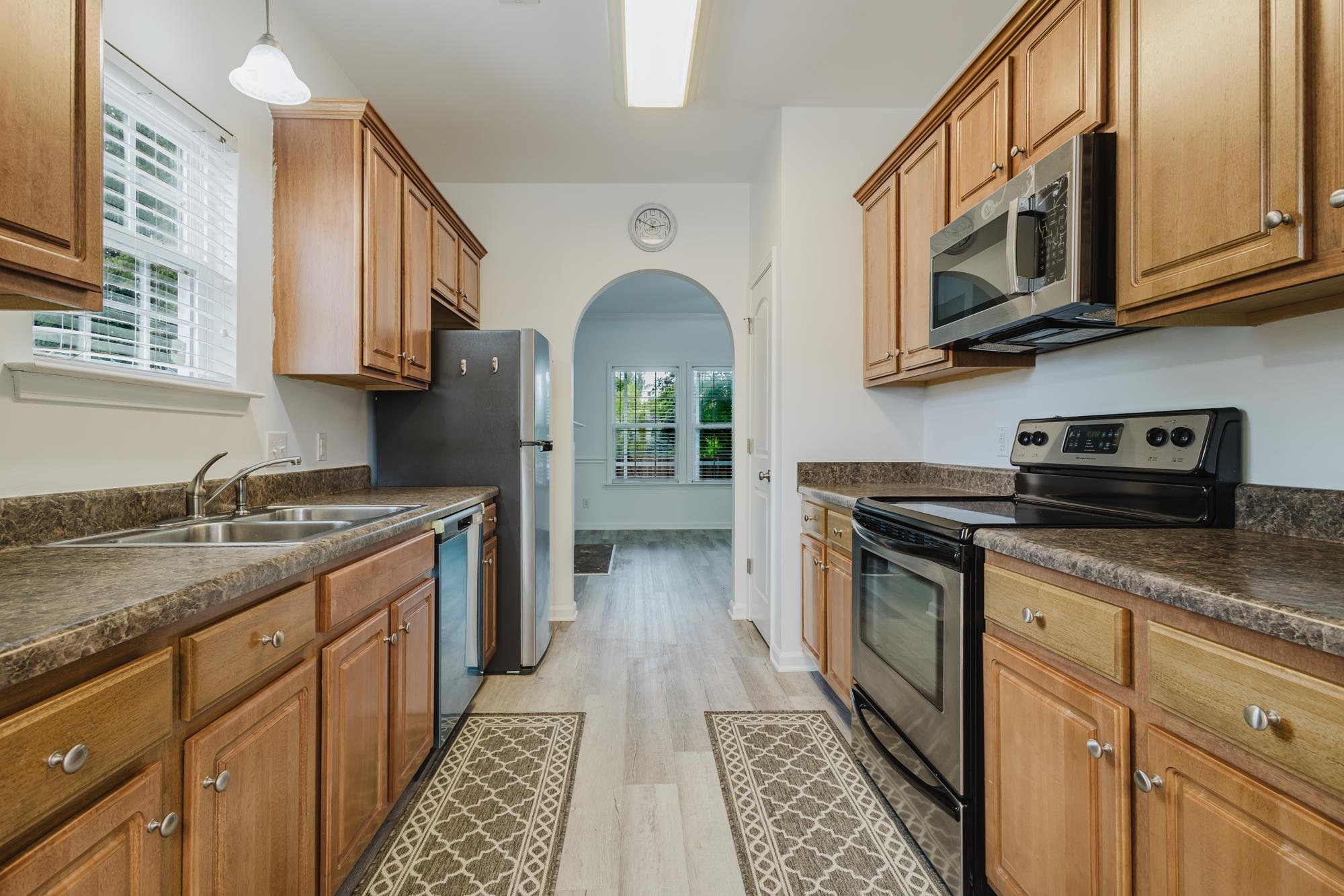 1698 Low Country Pl. Property Photo 3