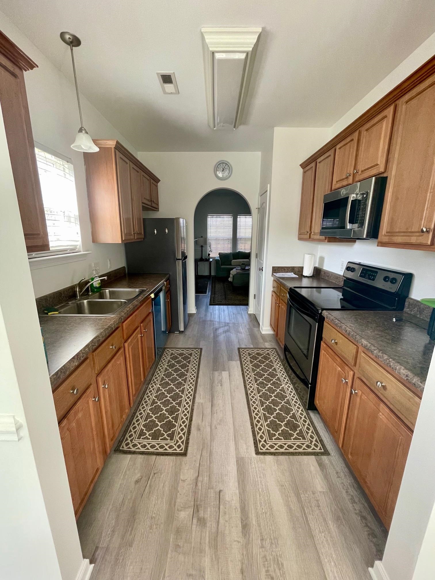 1698 Low Country Pl. Property Photo 4