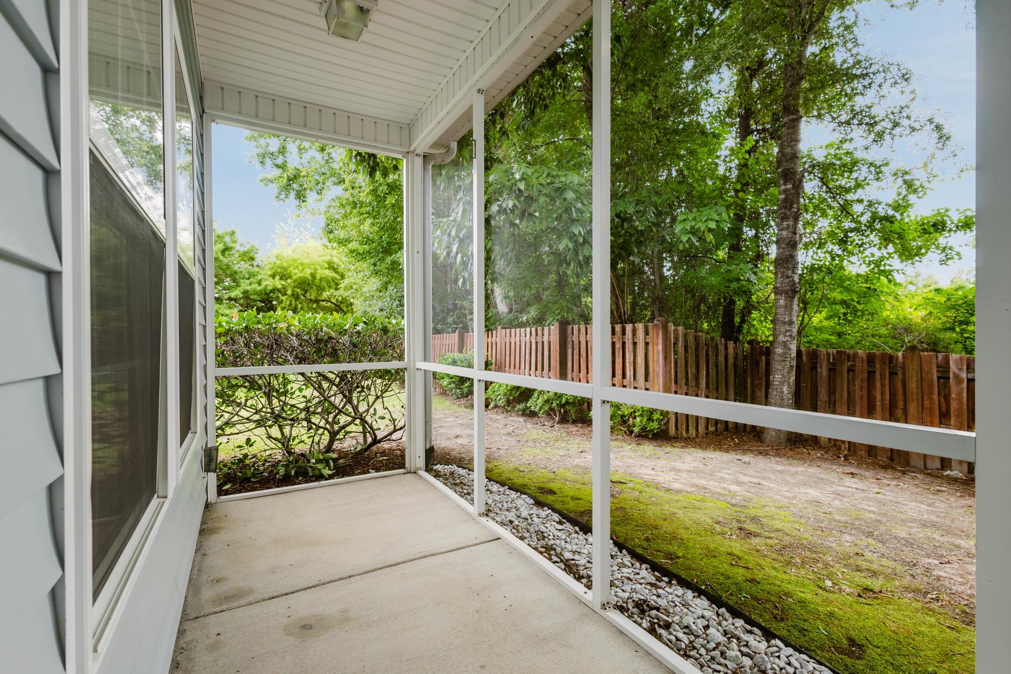 1698 Low Country Pl. Property Photo 11