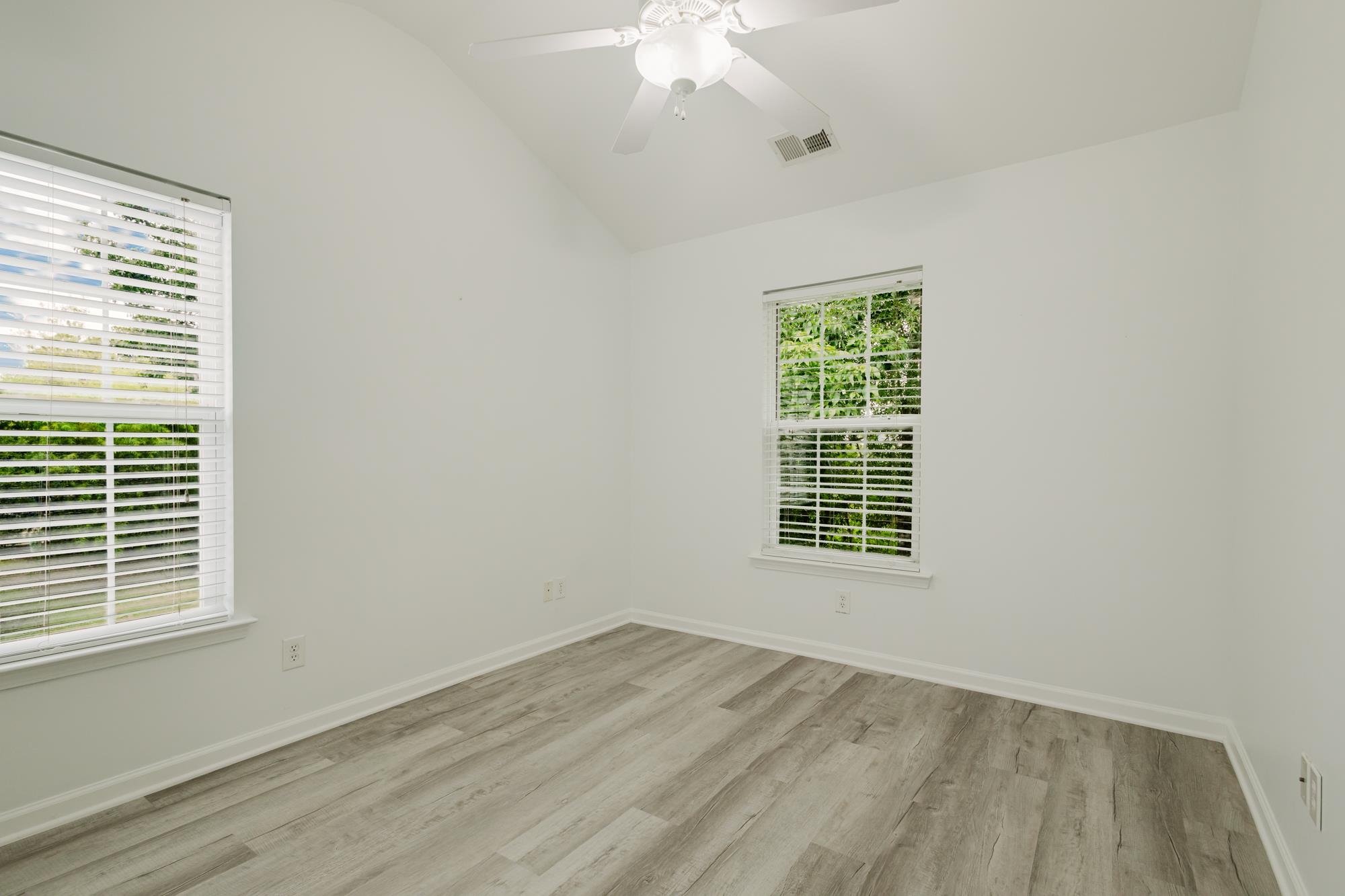 1698 Low Country Pl. Property Photo 28