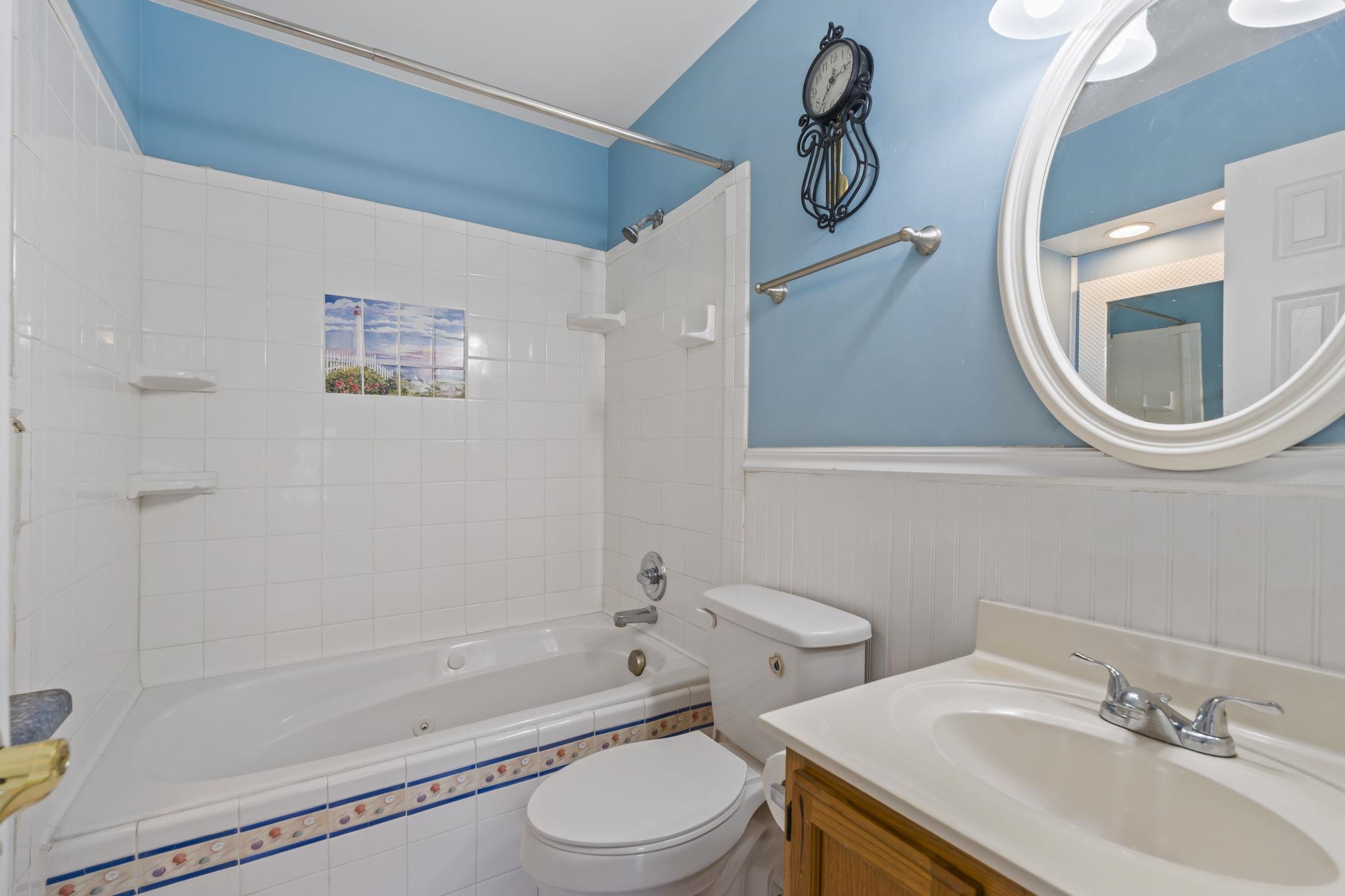 102 Whitehaven Ct. Property Photo 17