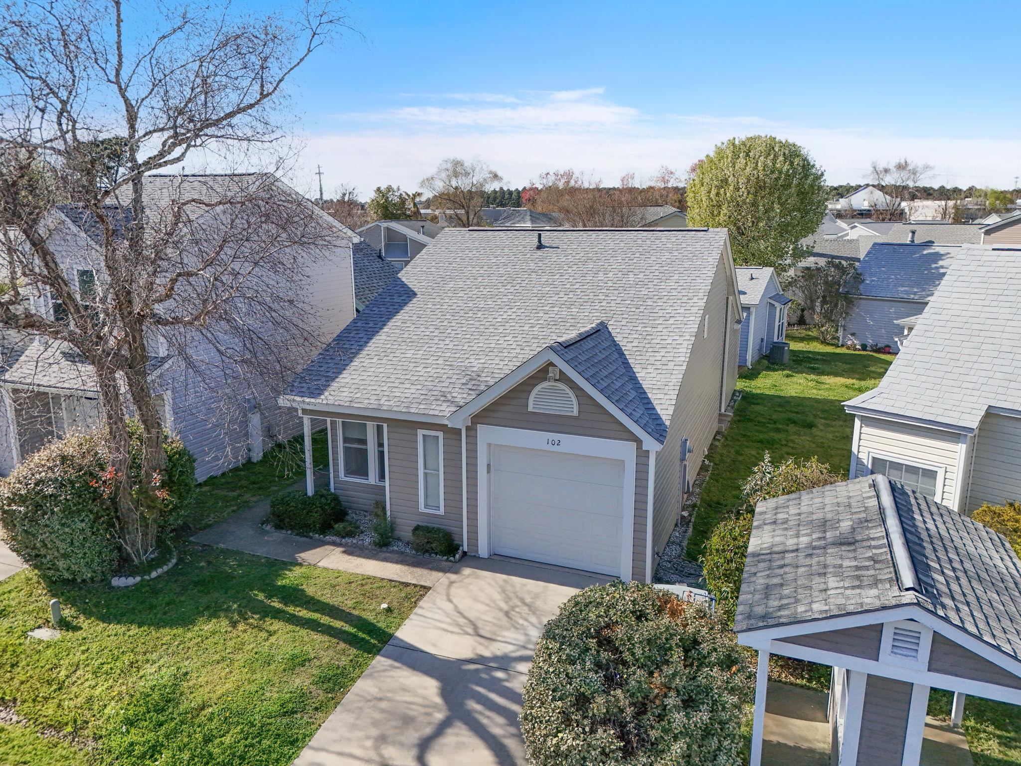102 Whitehaven Ct. Property Photo 30