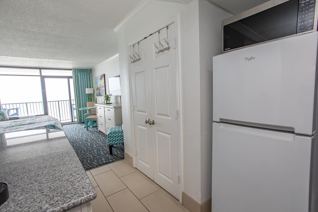 201 74th Ave. N Property Photo 9