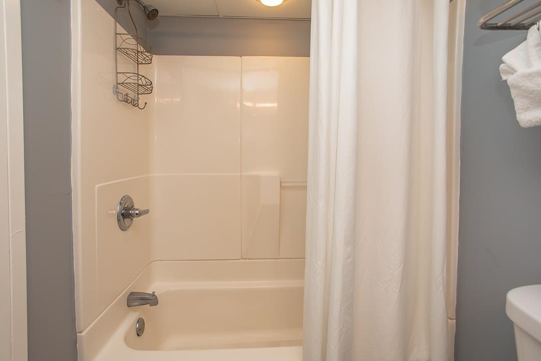 201 74th Ave. N Property Photo 21