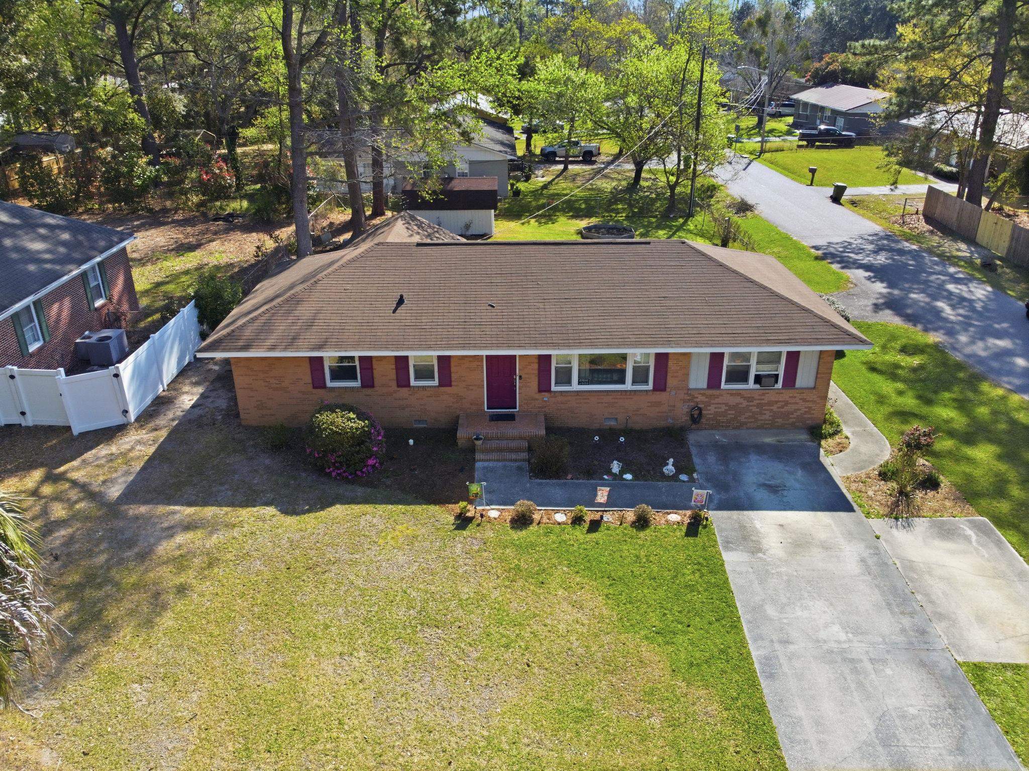 2501 Withers St. Property Photo 2