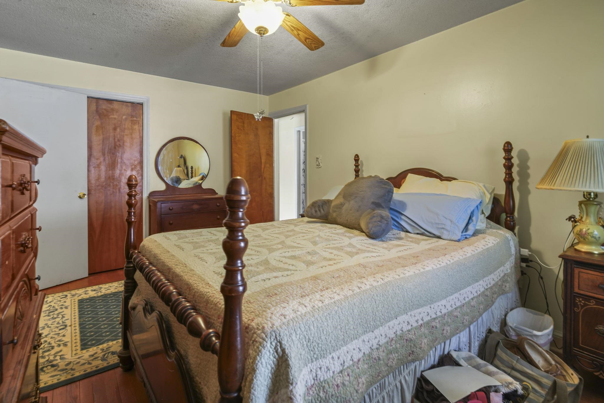 2501 Withers St. Property Photo 25