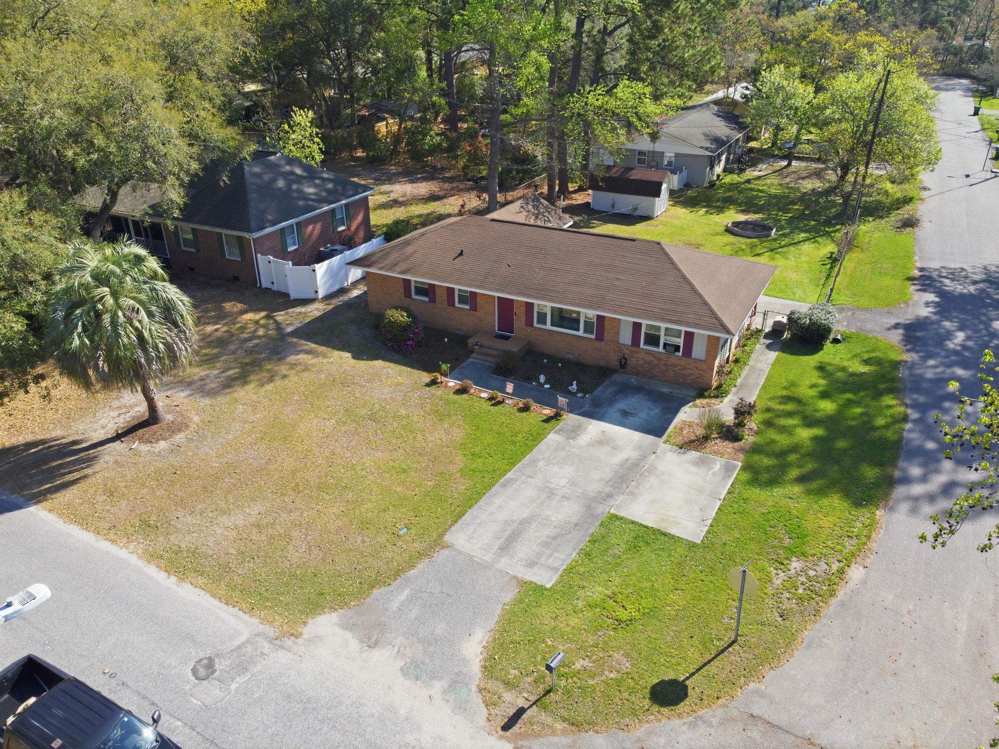 2501 Withers St. Property Photo 40
