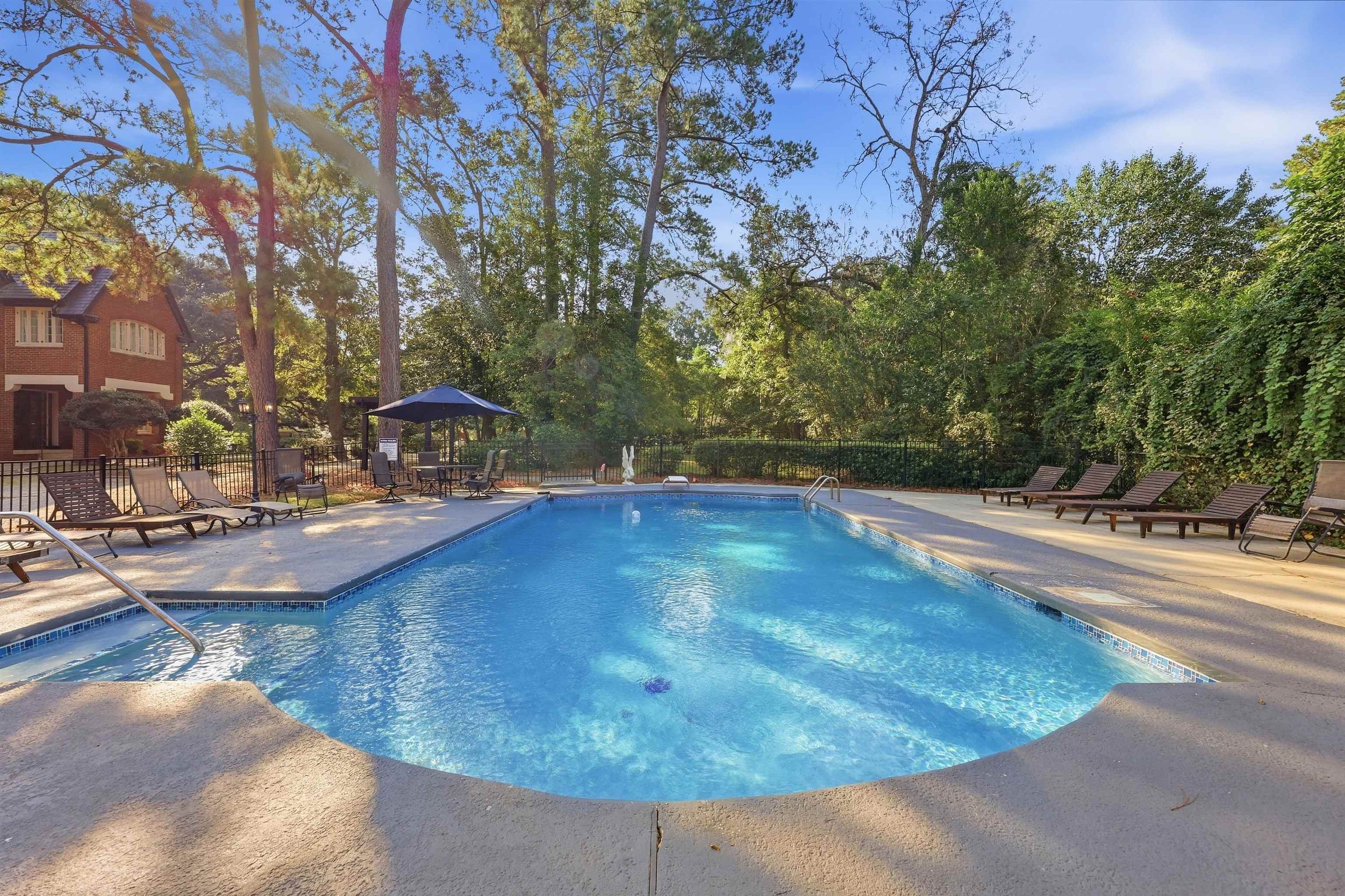 1503 Elm St. Property Photo 40