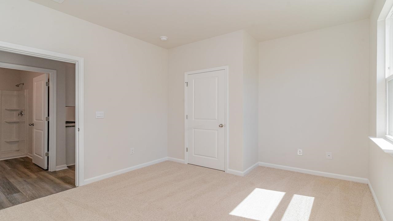 735 Grateful Dr. Property Photo 13