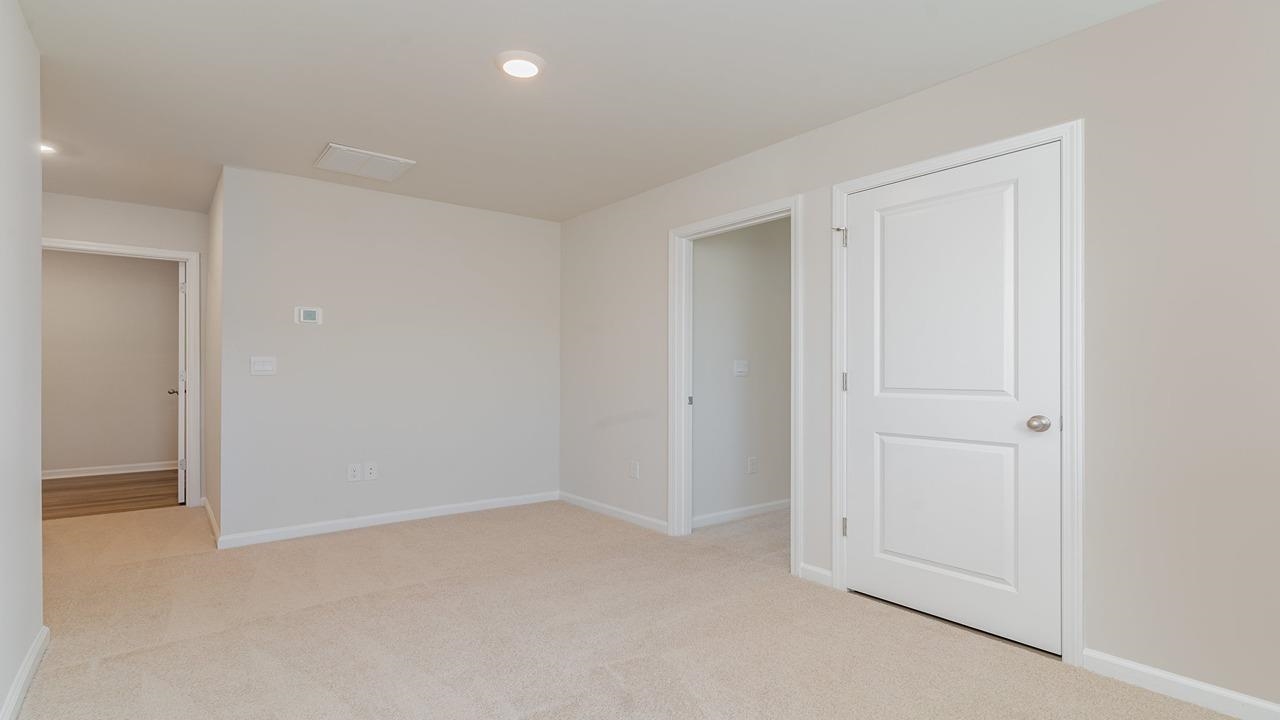 735 Grateful Dr. Property Photo 14