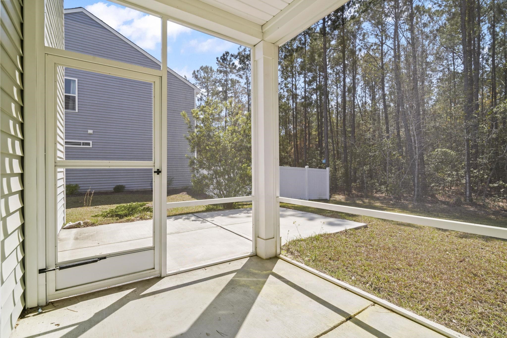 543 Meadowgrass Ct. Property Photo 5
