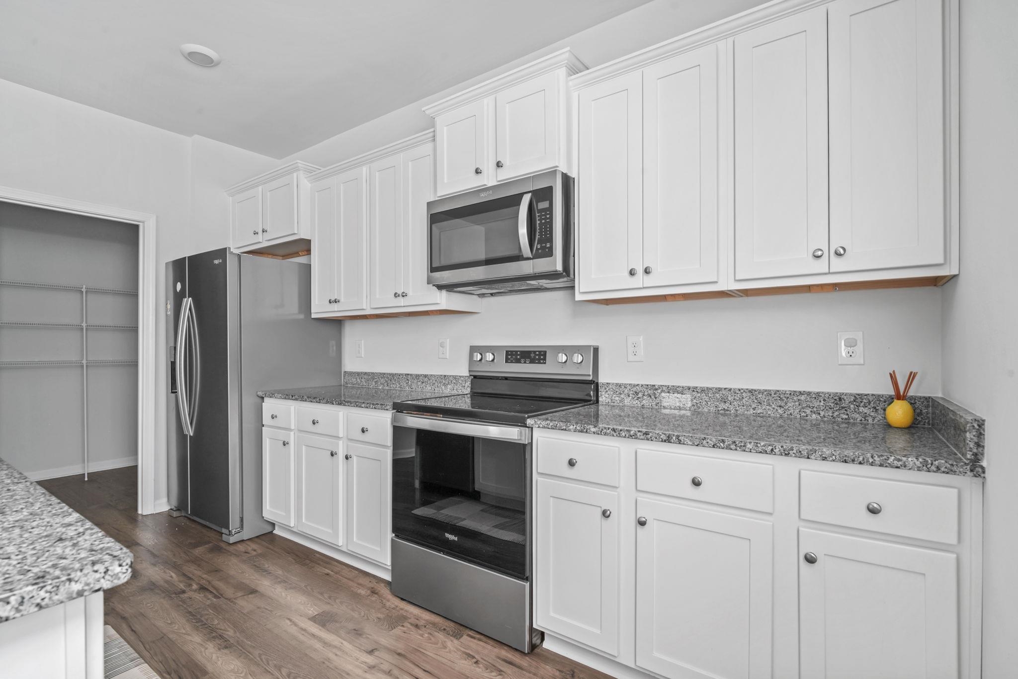 543 Meadowgrass Ct. Property Photo 11