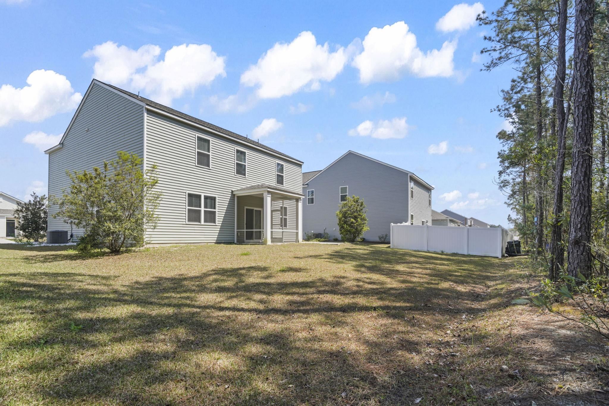 543 Meadowgrass Ct. Property Photo 31