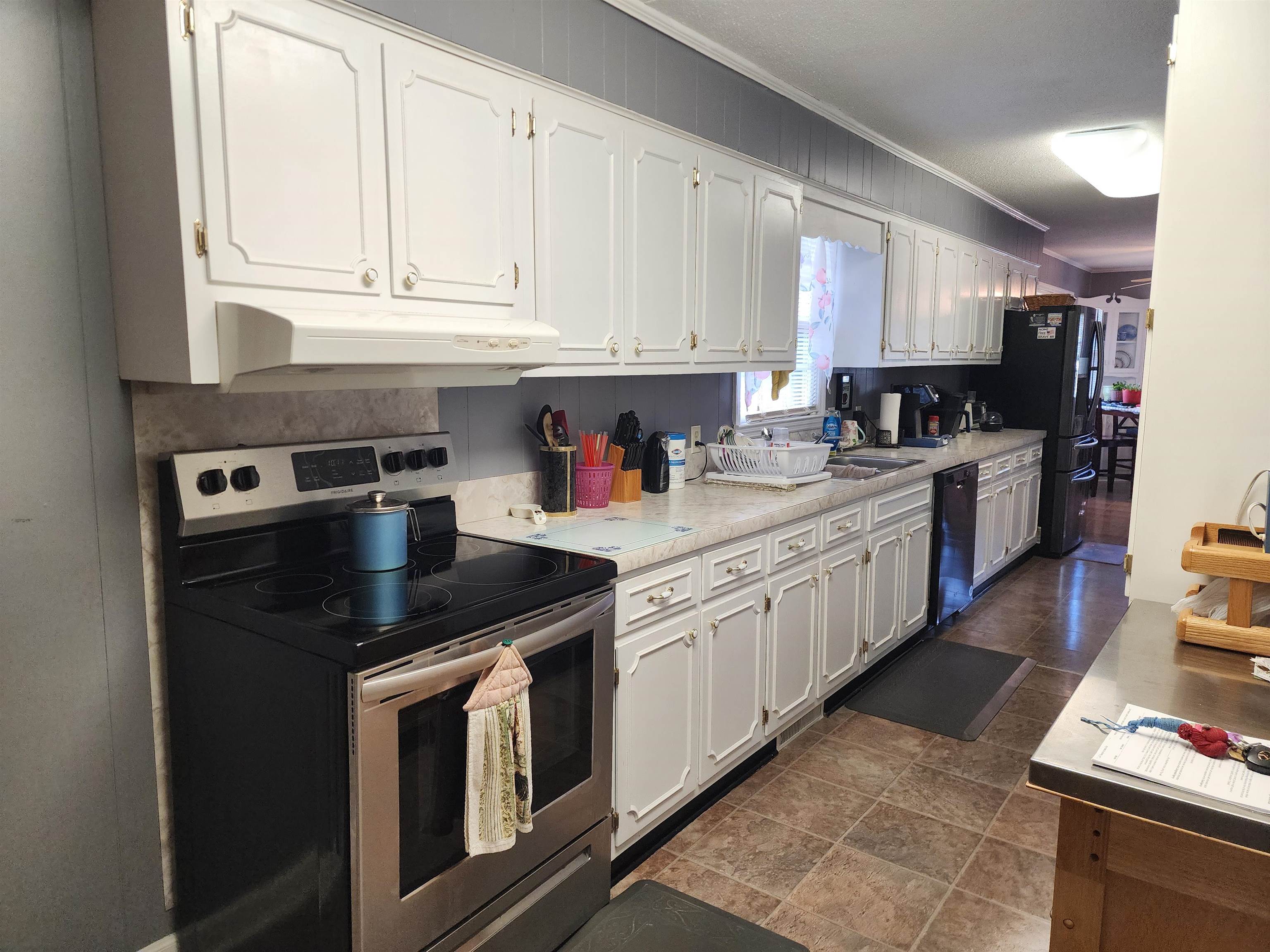 1707 Sherwood Dr. Property Photo 31