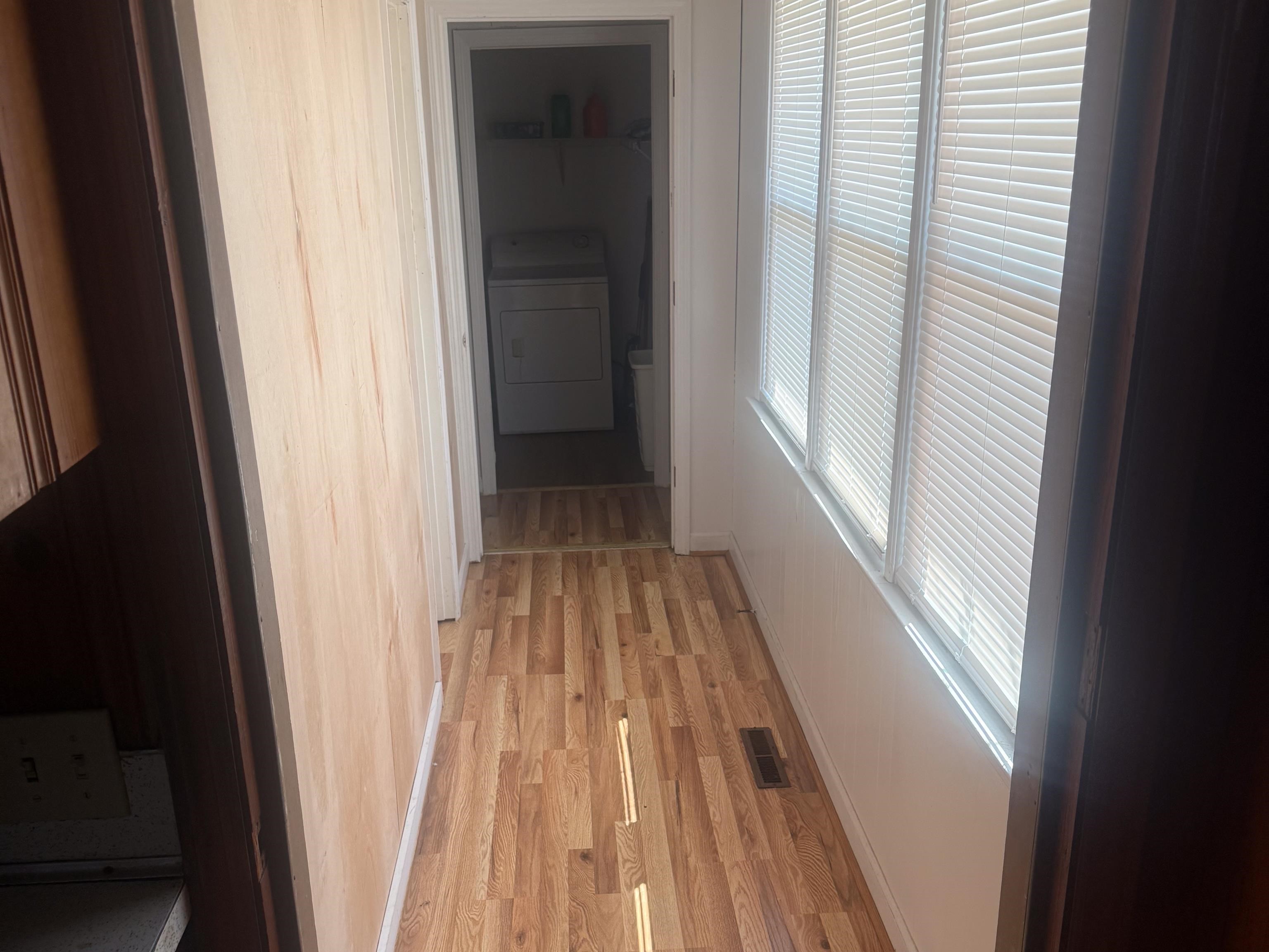 102 N Hazel Ave. Property Photo 30