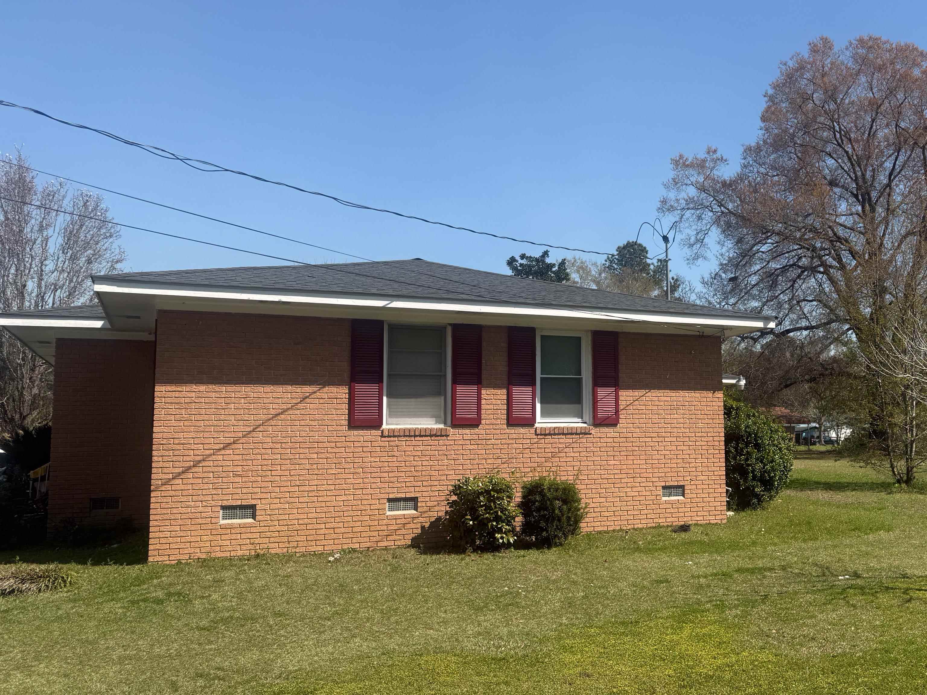 102 N Hazel Ave. Property Photo 46