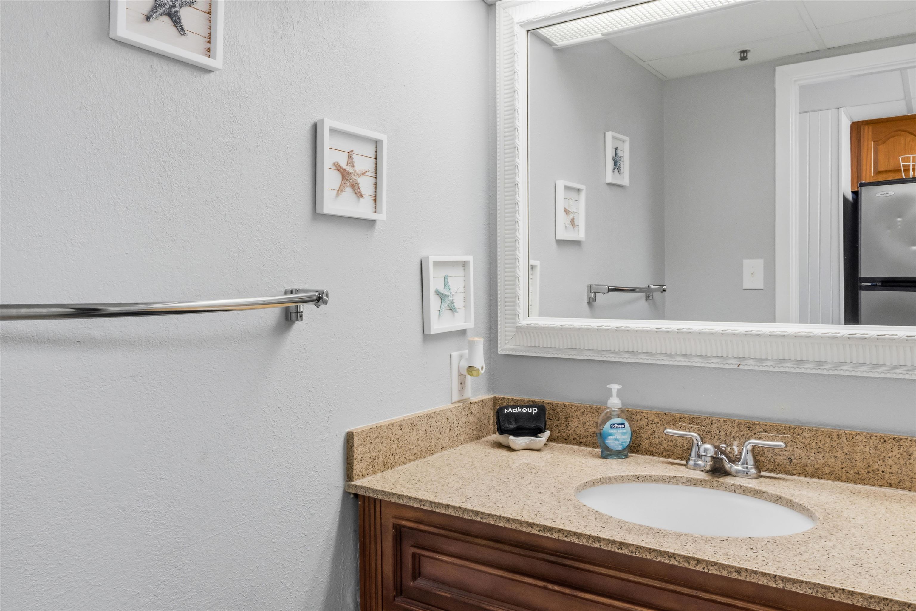 6804 N Ocean Blvd. Property Photo 16