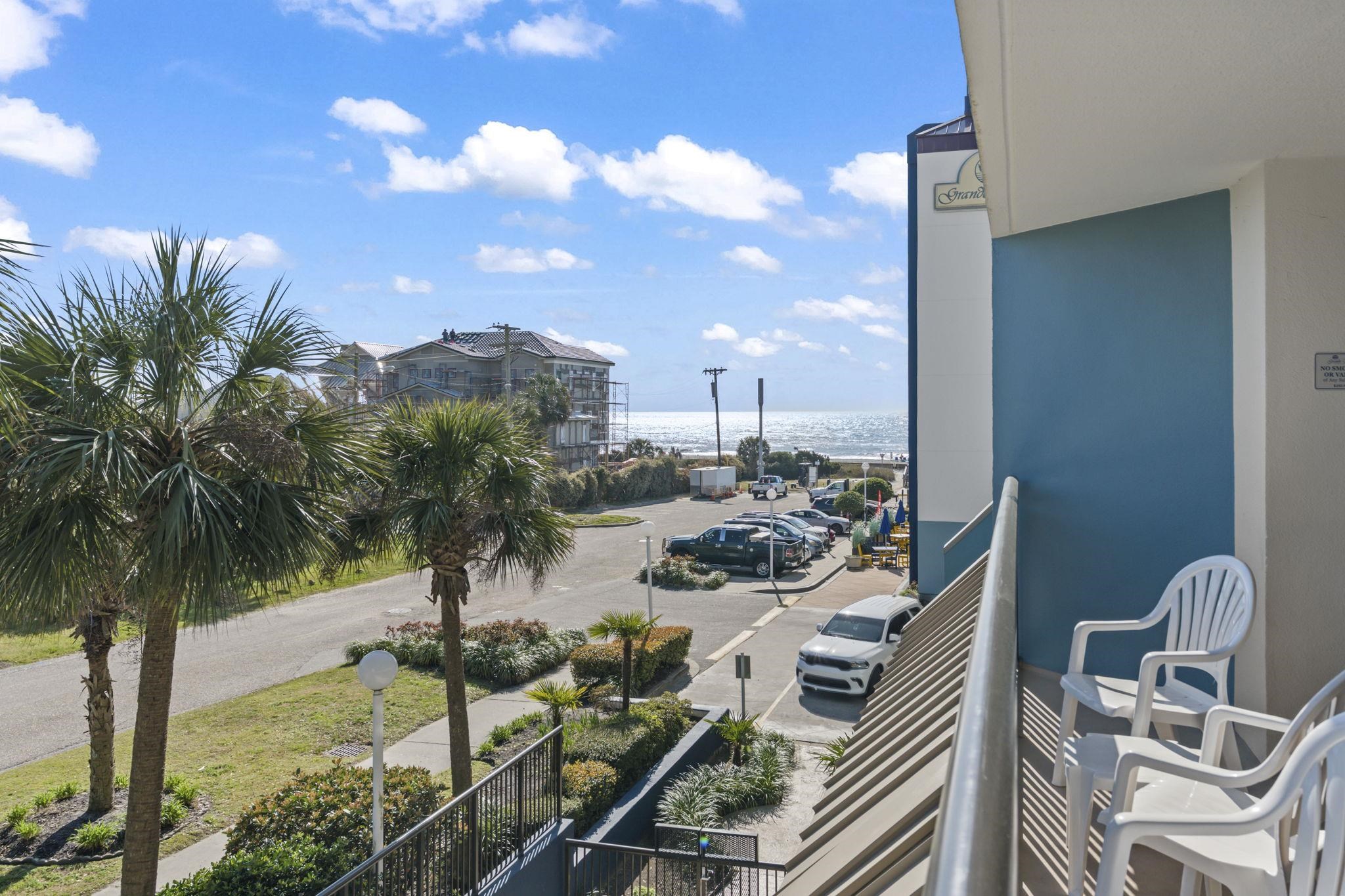 201 77th Ave. N Property Photo 36