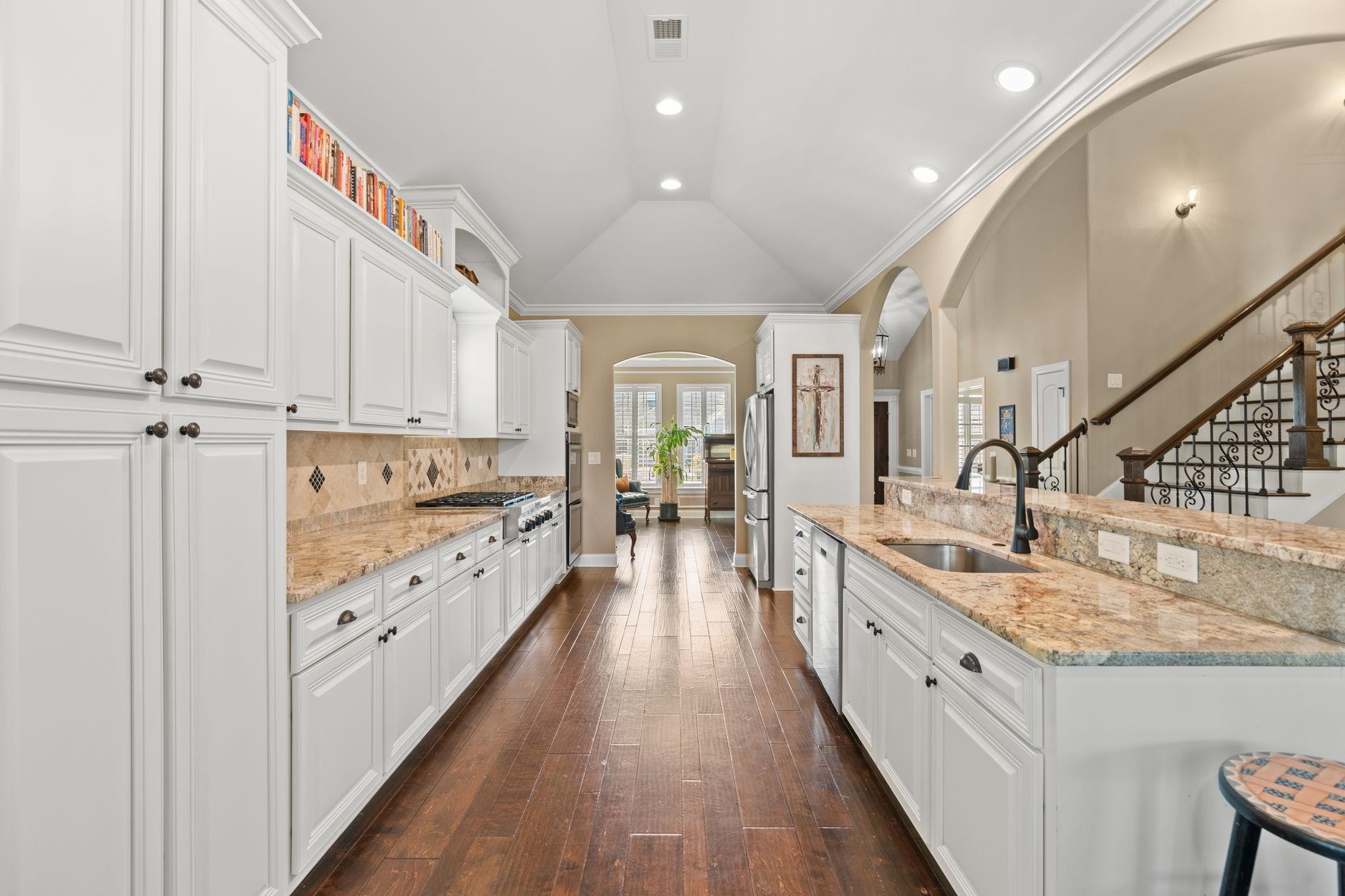 292 Chamberlin Rd. Property Photo 14