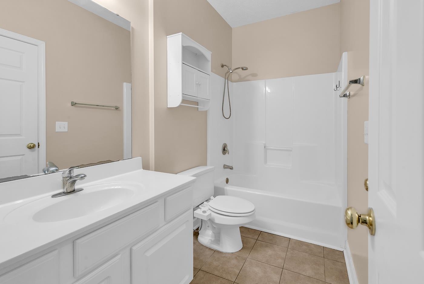 101 Ashley Park Dr. Property Photo 5