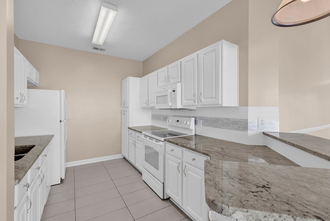 101 Ashley Park Dr. Property Photo 10