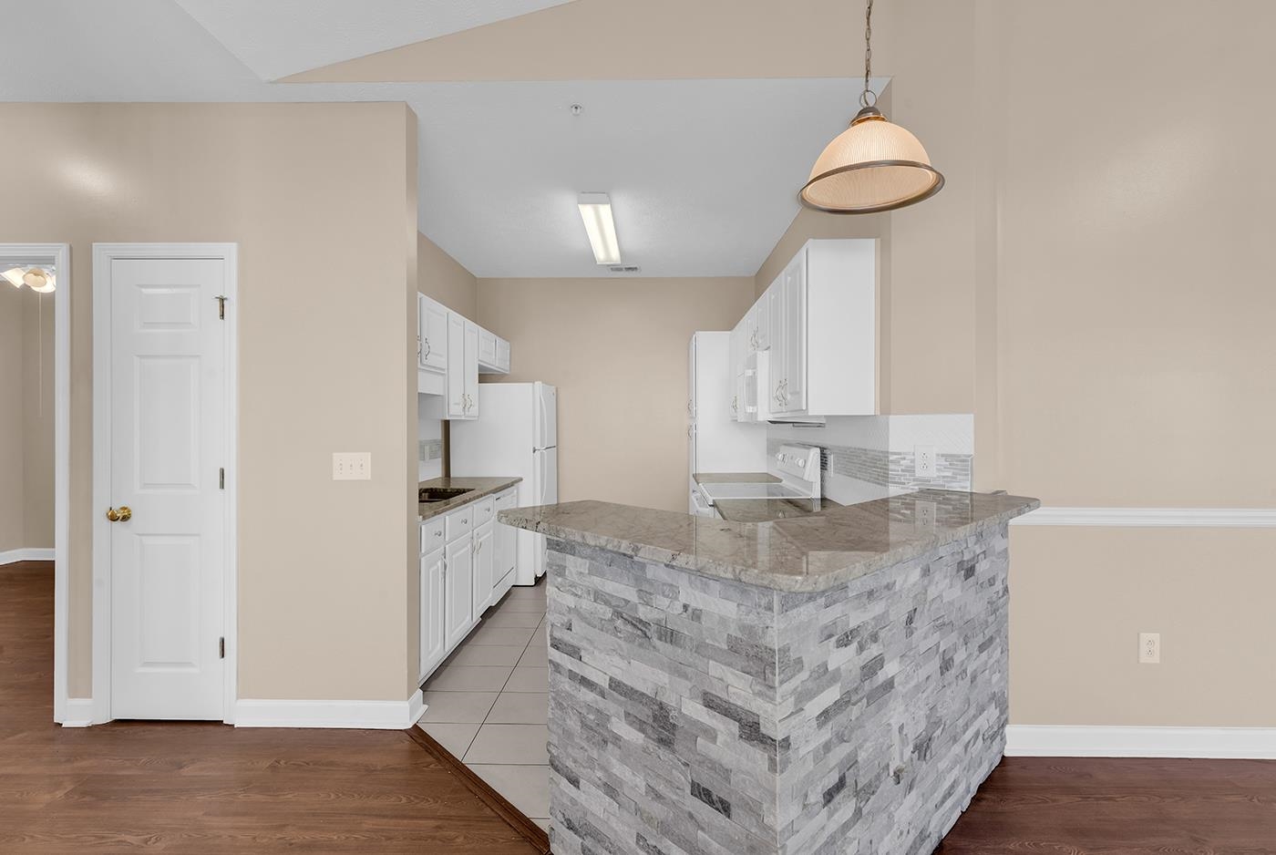 101 Ashley Park Dr. Property Photo 12