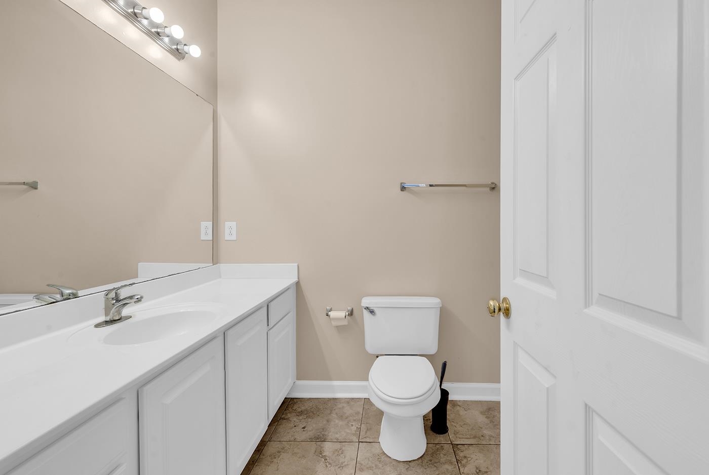 101 Ashley Park Dr. Property Photo 26