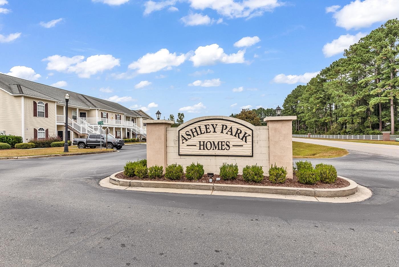 101 Ashley Park Dr. Property Photo 36
