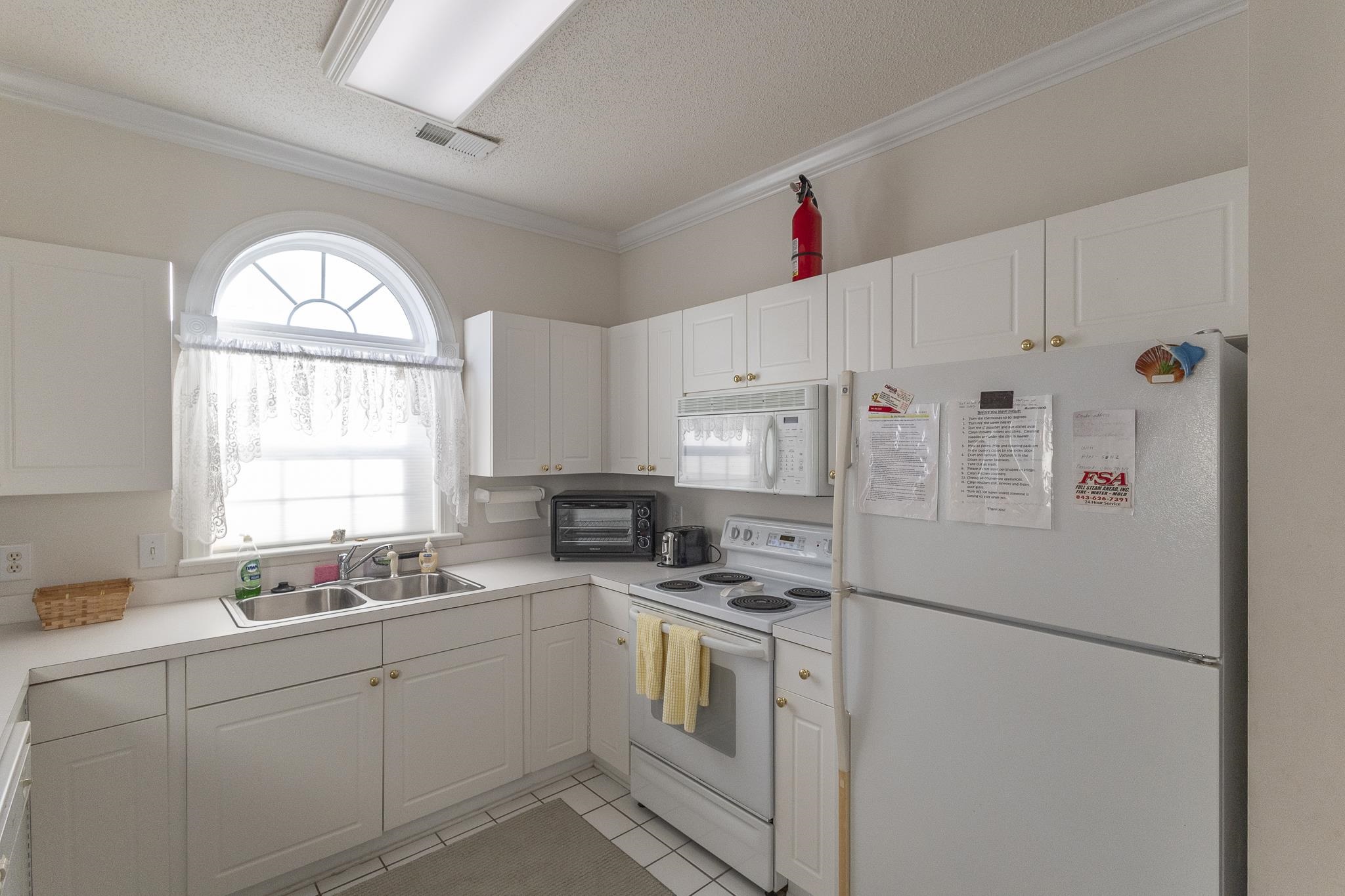 5750 Oyster Catcher Dr. Property Photo 11