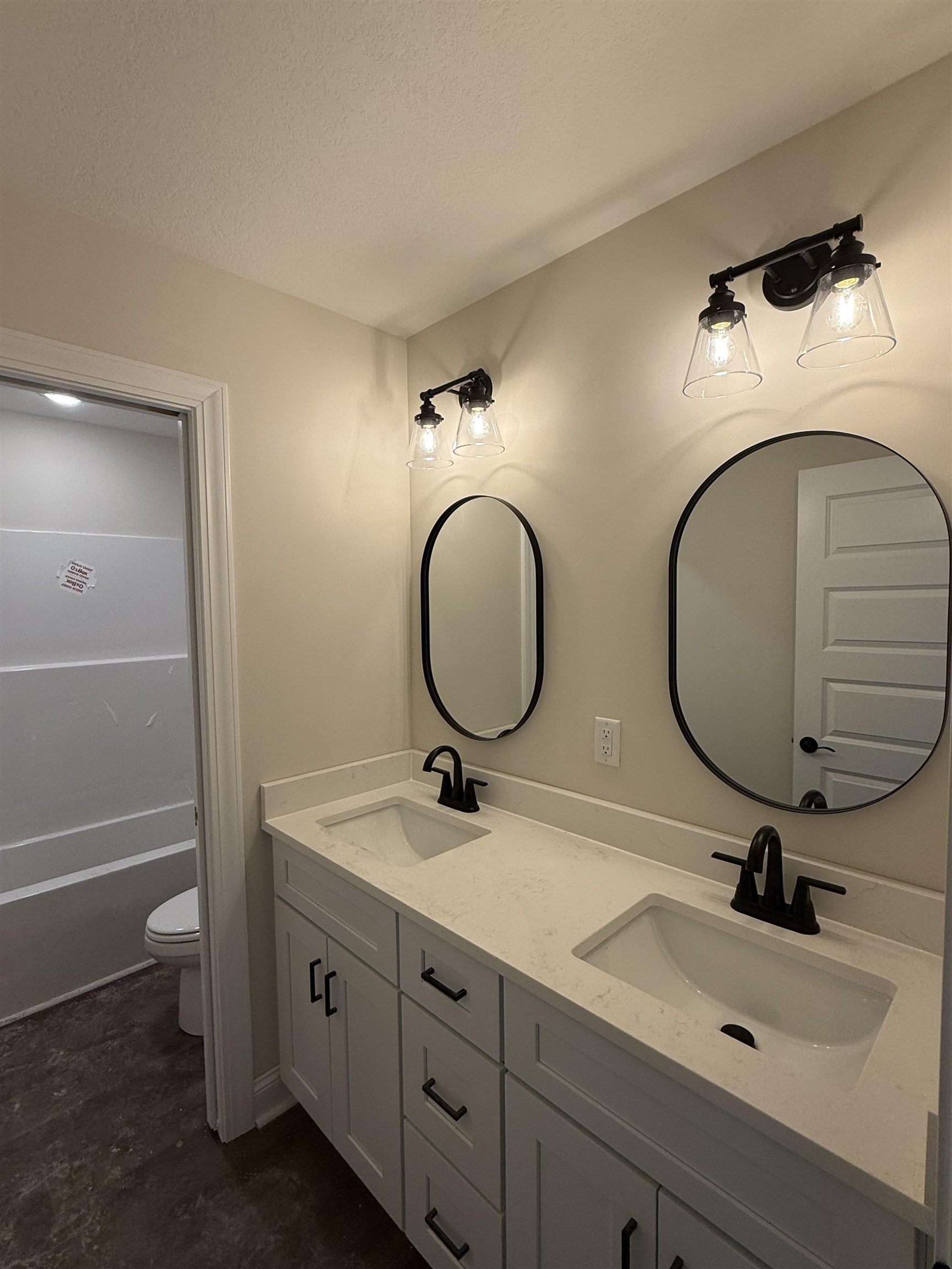 3793 Valley Forge Rd. Property Photo 11