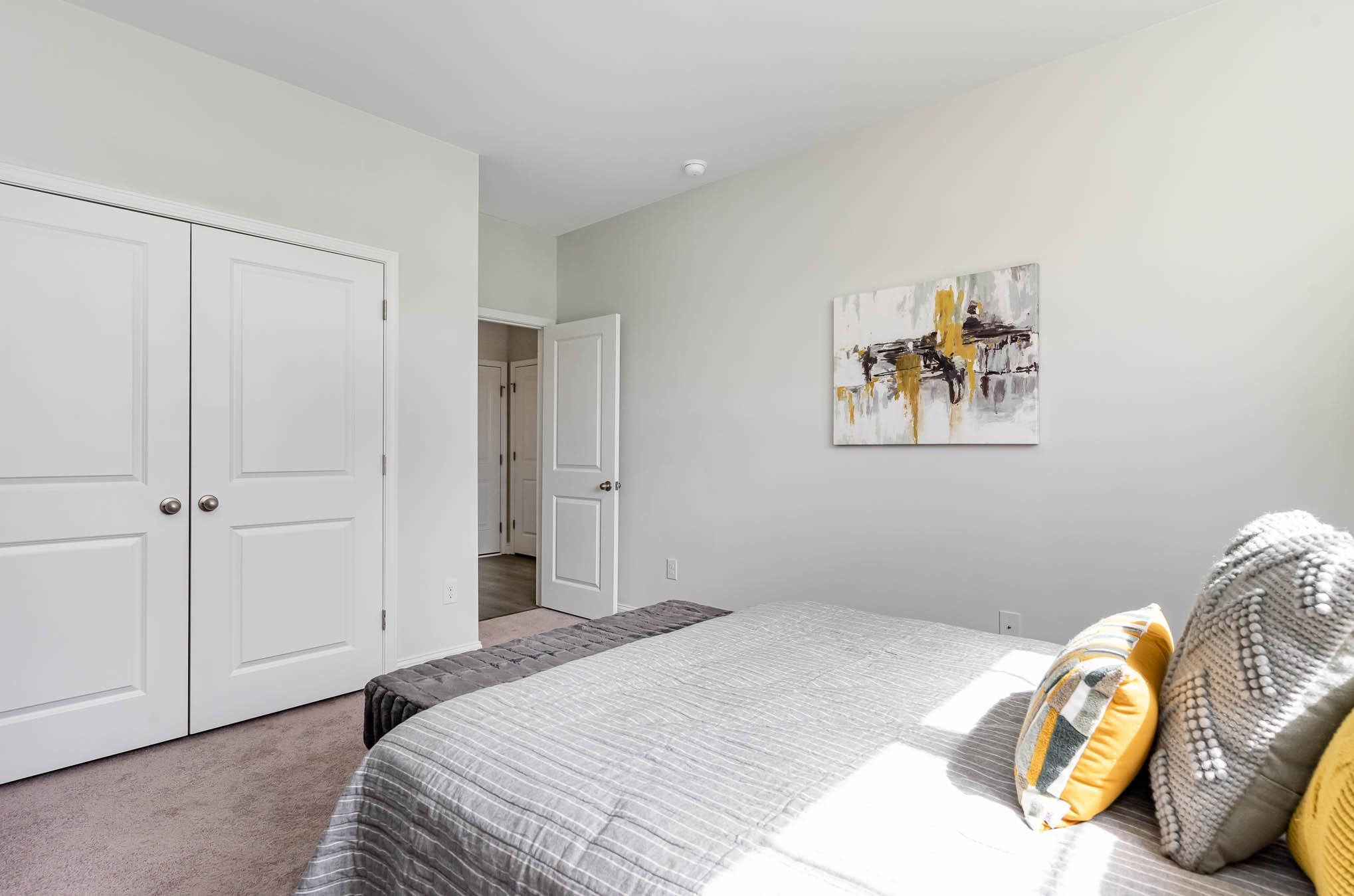 6004 Paddington Ct Property Photo 15
