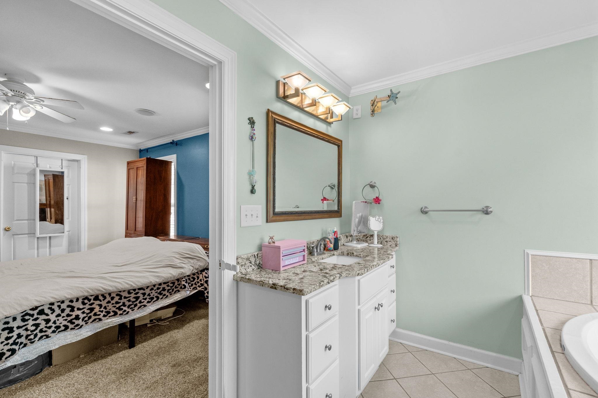 116 Creel St. Property Photo 43