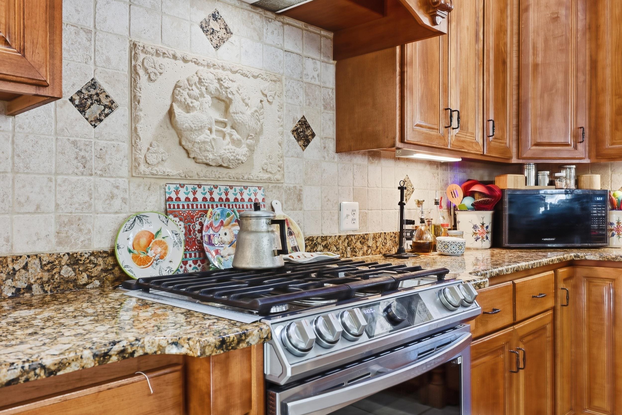 3052 Marsh Island Dr. Property Photo 10