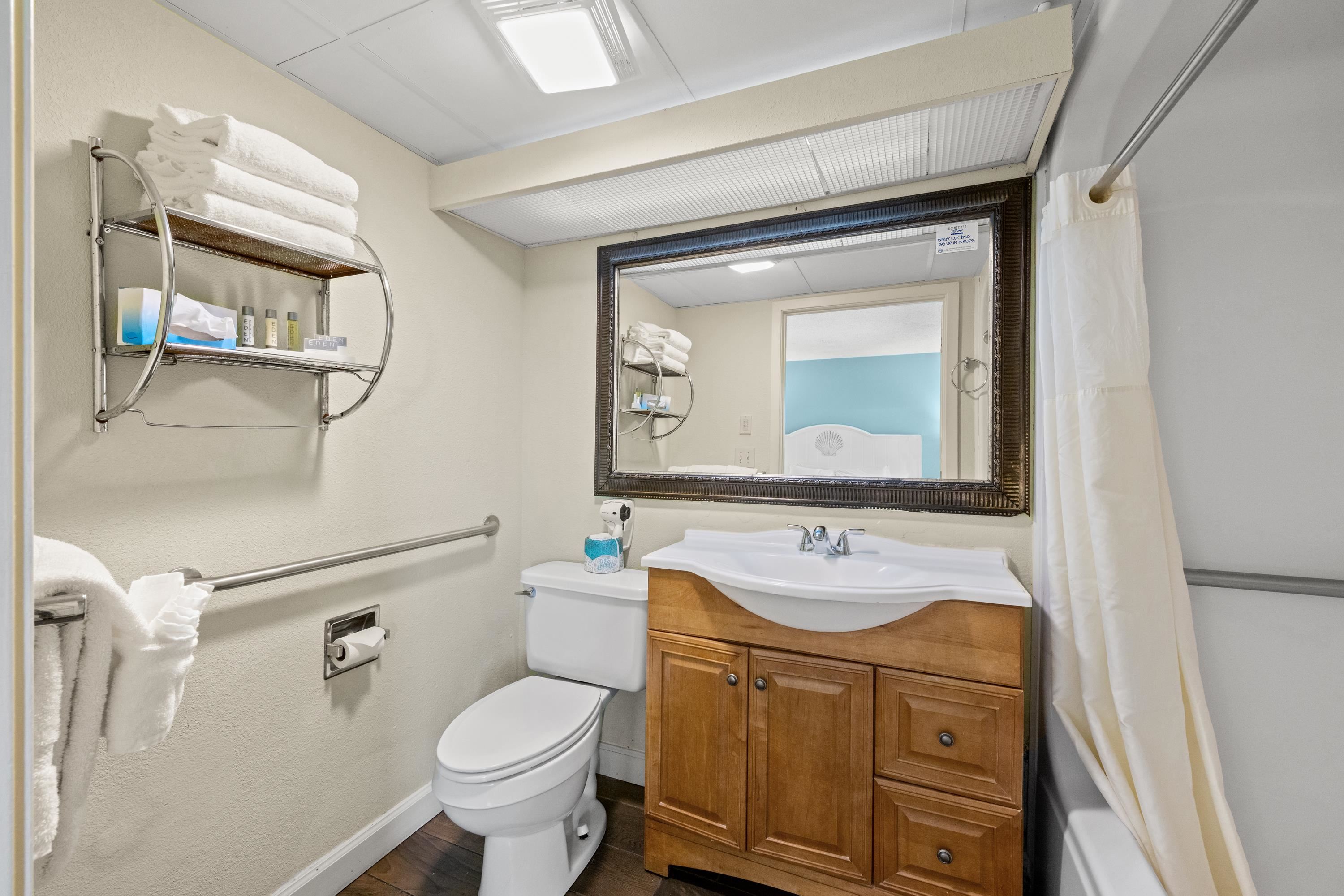 6804 N Ocean Blvd. Property Photo 9