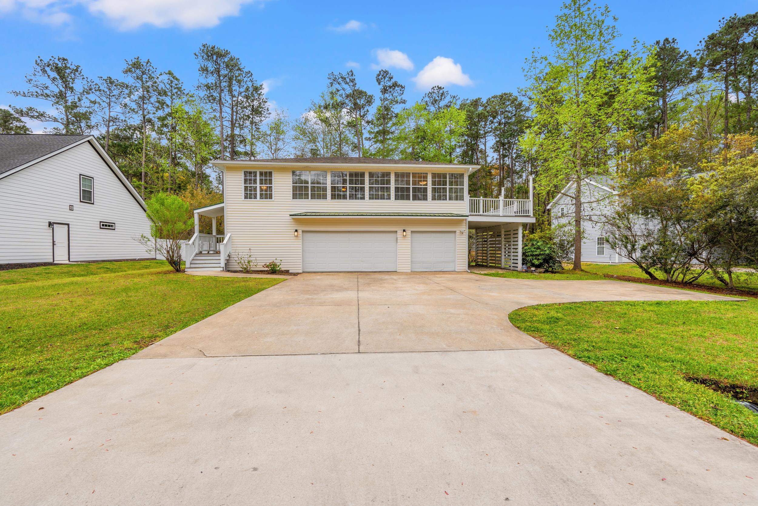 1015 Hagley Dr. Property Photo 3