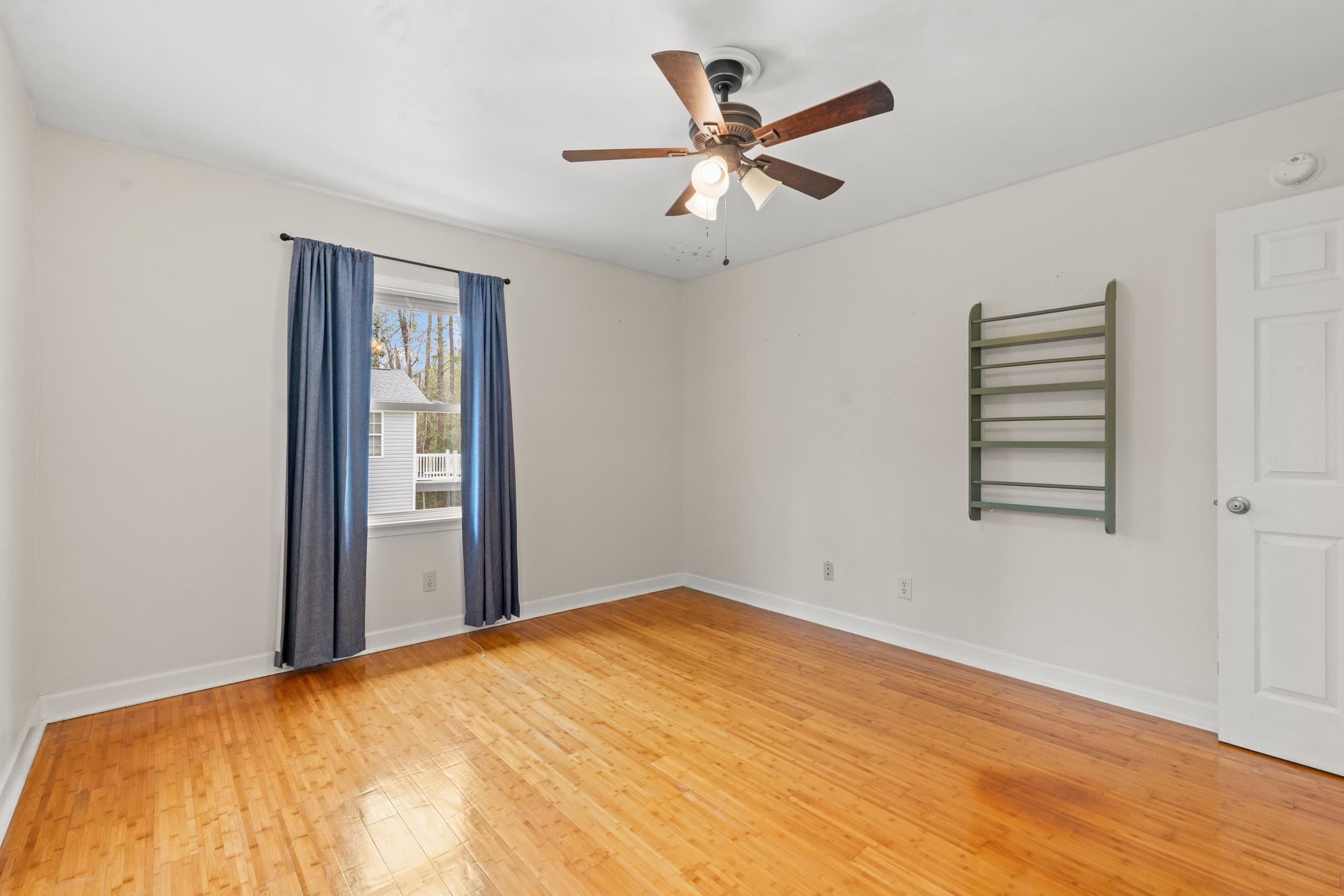 1015 Hagley Dr. Property Photo 28