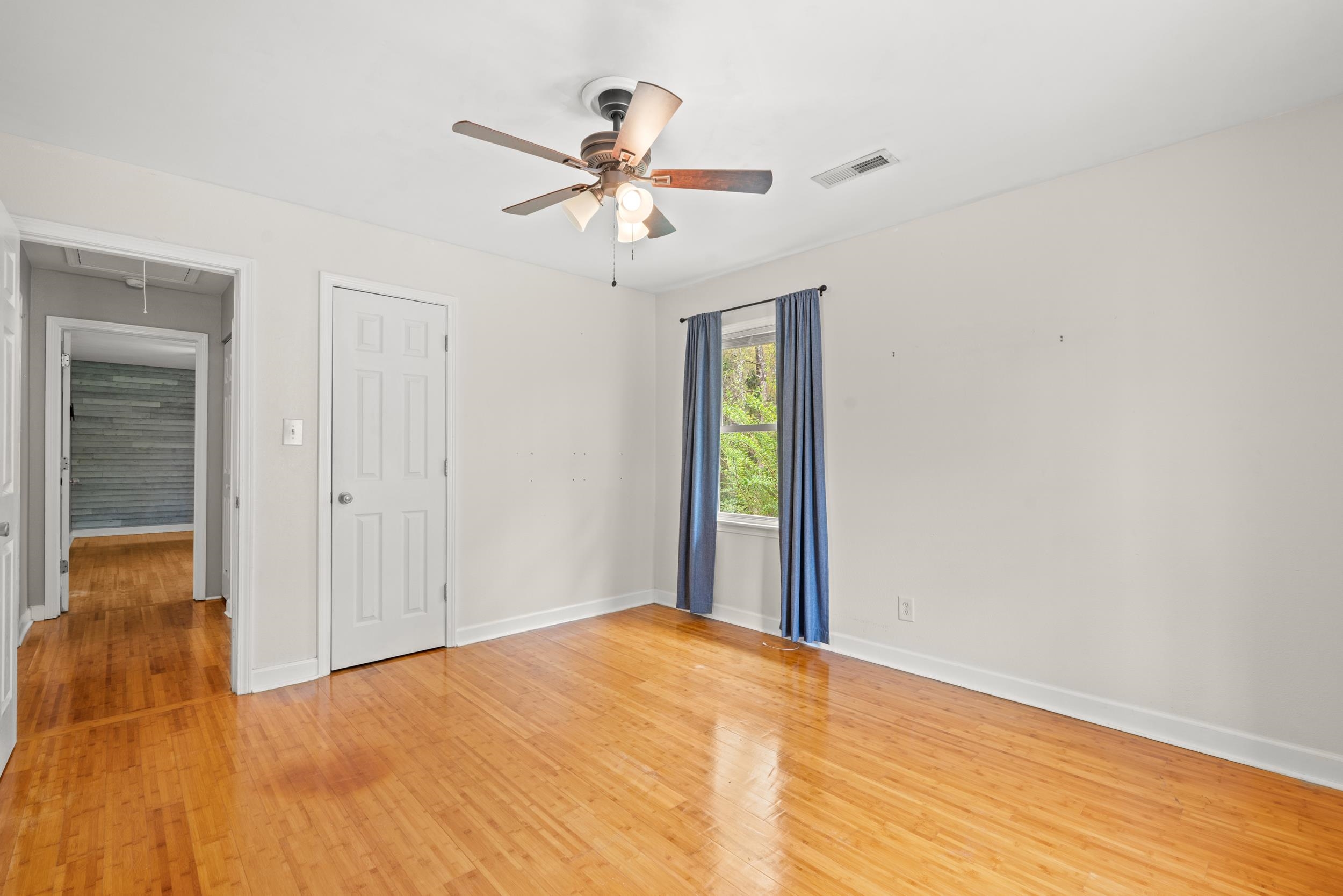 1015 Hagley Dr. Property Photo 30