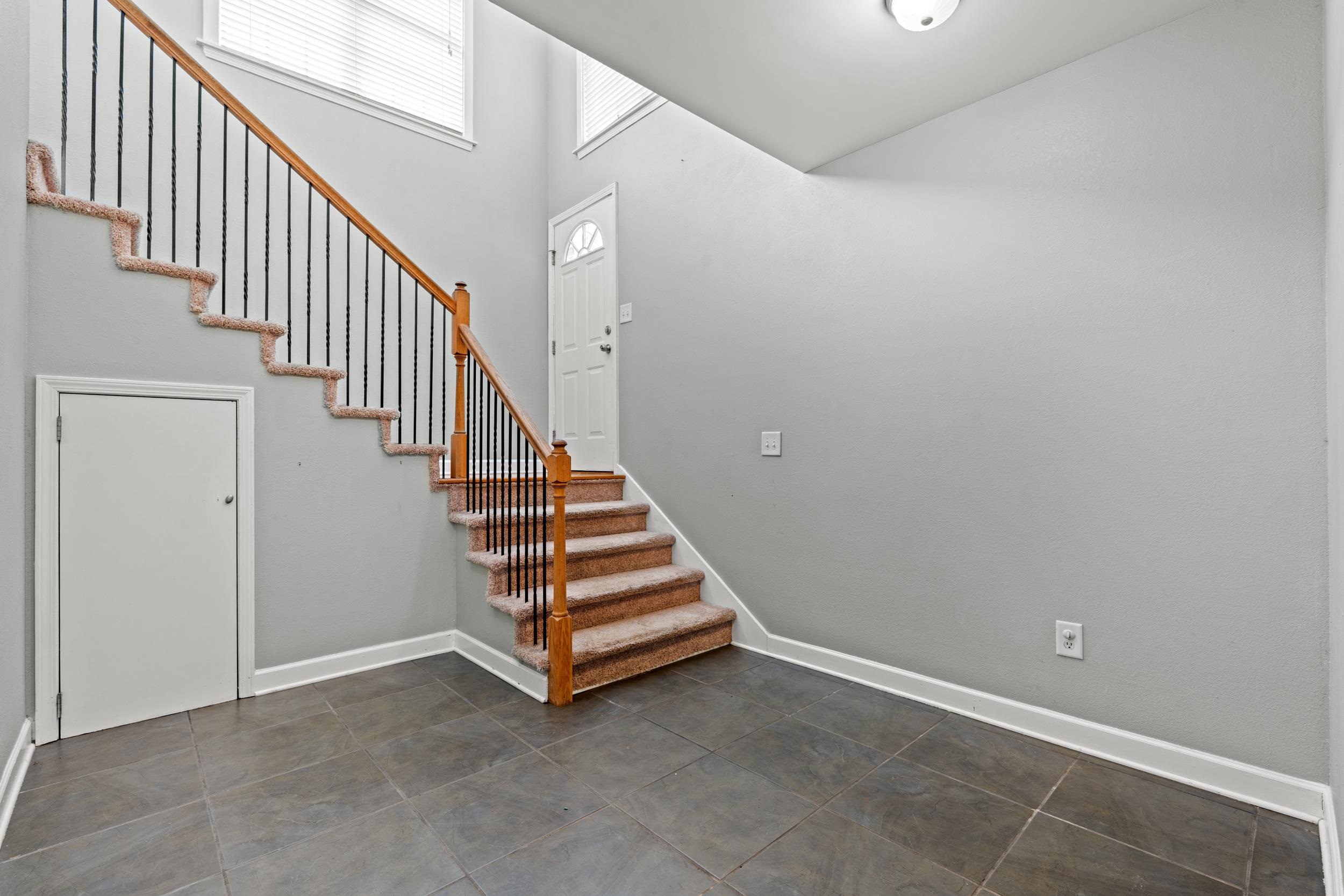 1015 Hagley Dr. Property Photo 33