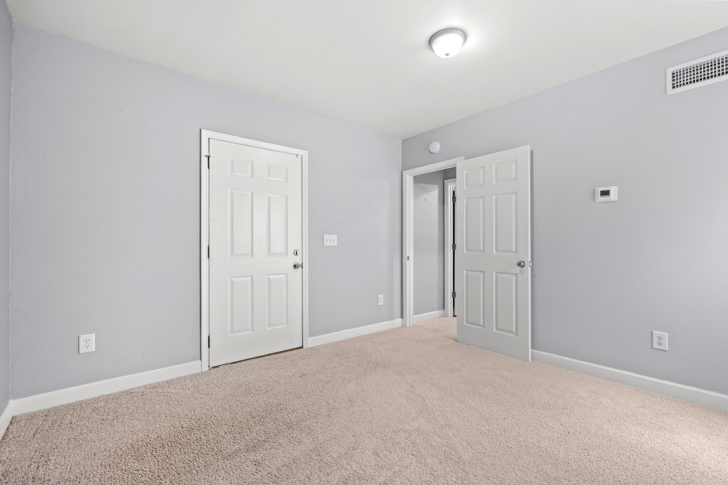 1015 Hagley Dr. Property Photo 41