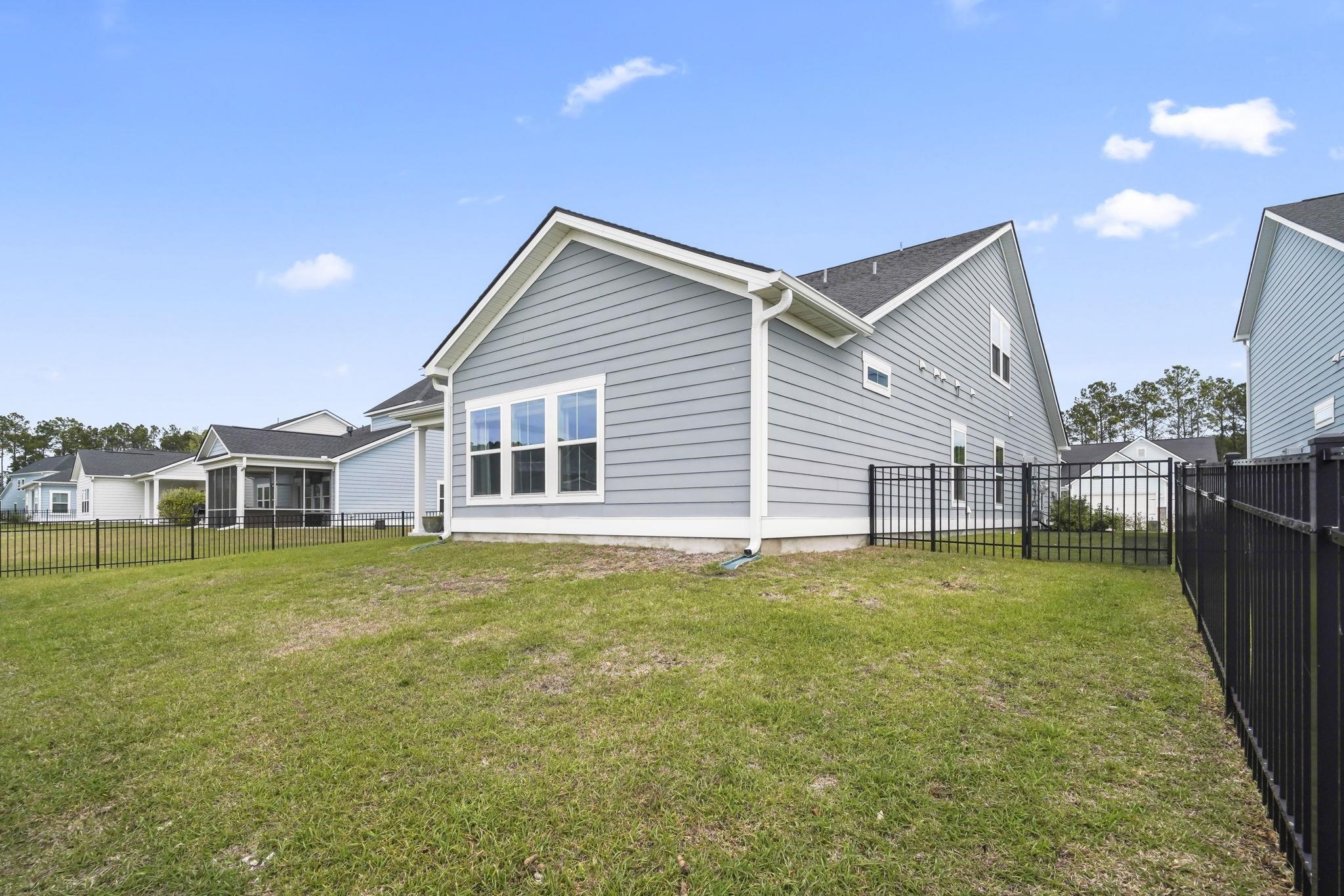5872 Whitebark Dr. Property Photo 36