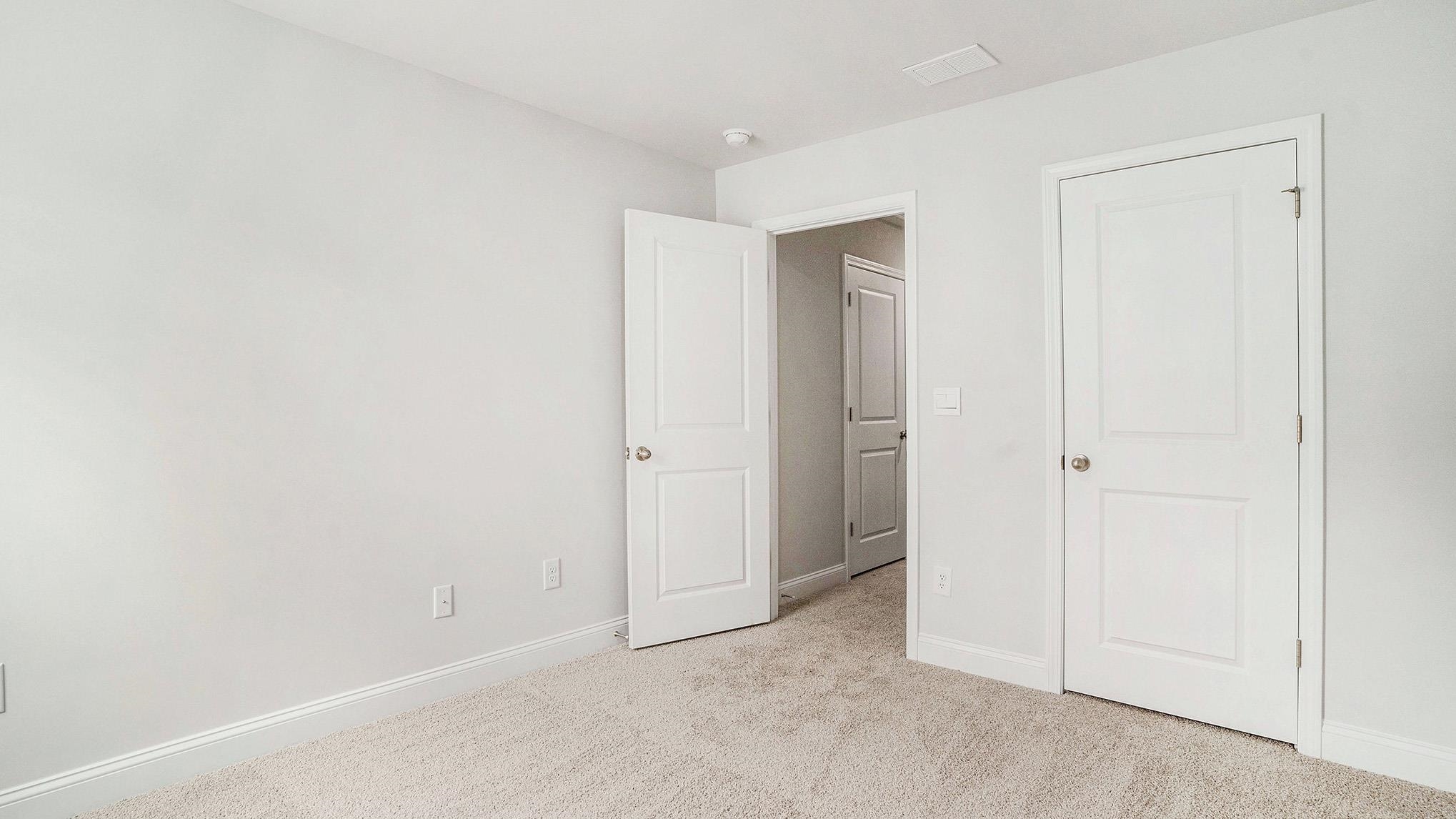 740 Doonbeg Ct. Property Photo 19