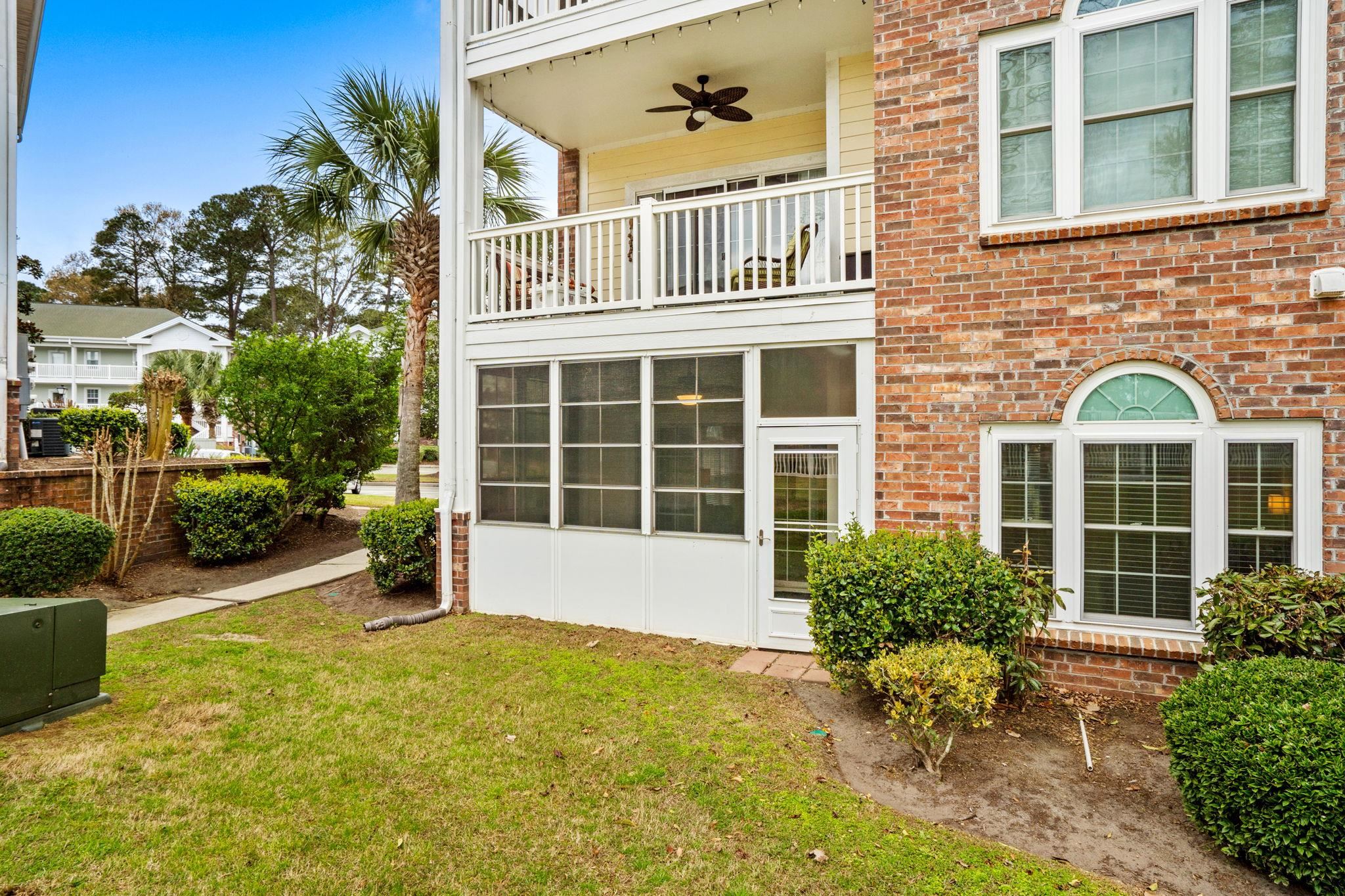 687 Riverwalk Dr. Property Photo 20