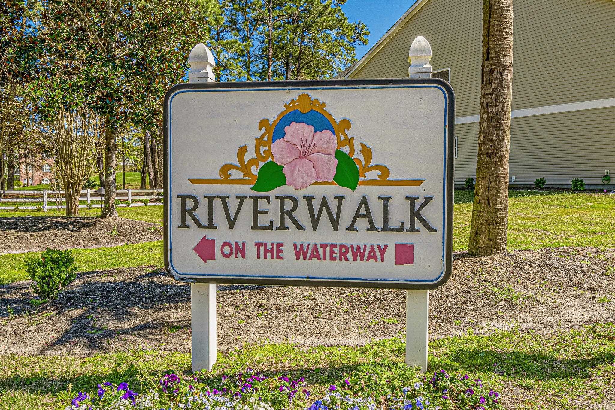 687 Riverwalk Dr. Property Photo 47