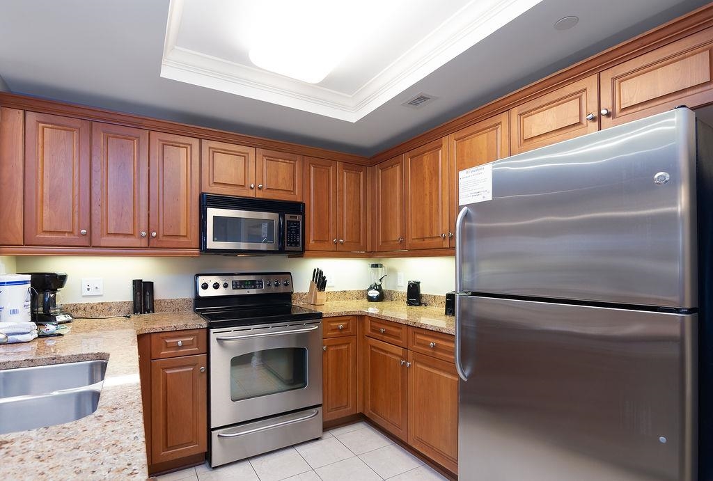 9994 Beach Club Dr. Property Photo 7