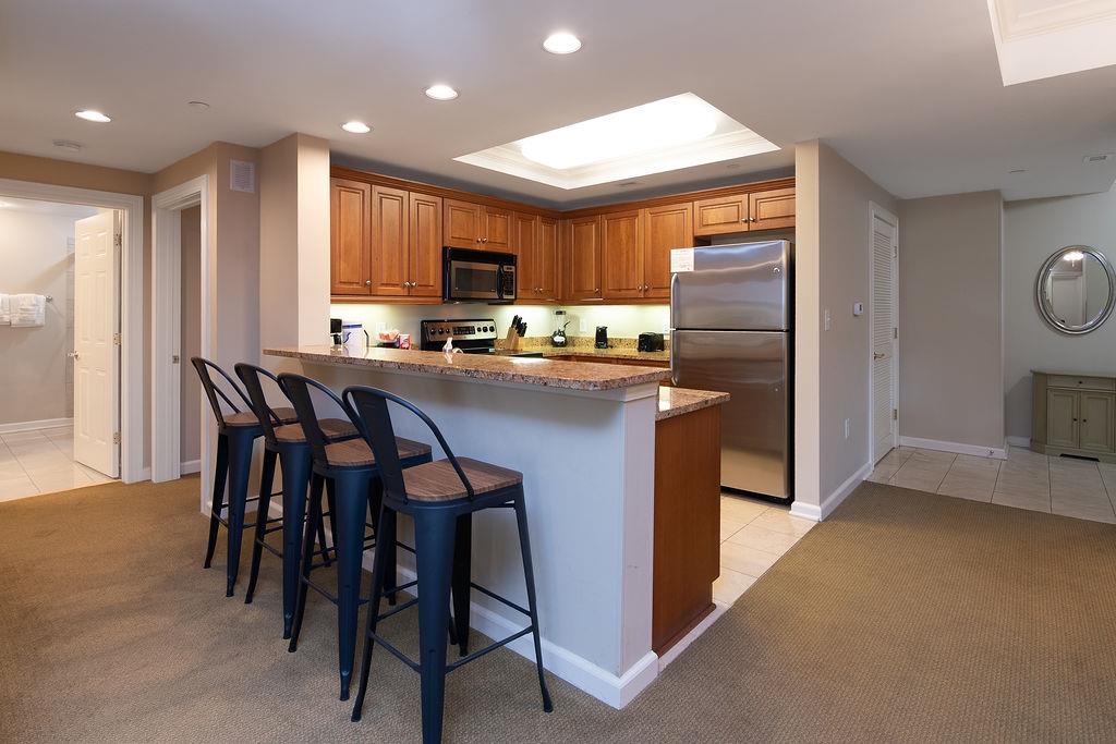 9994 Beach Club Dr. Property Photo 10