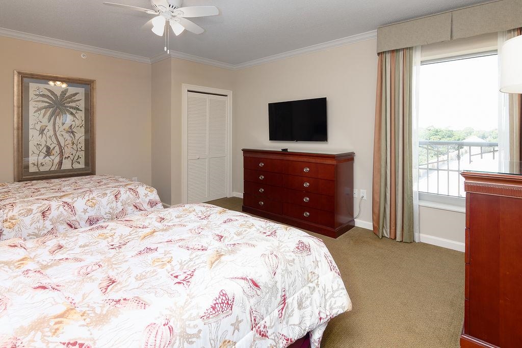 9994 Beach Club Dr. Property Photo 19