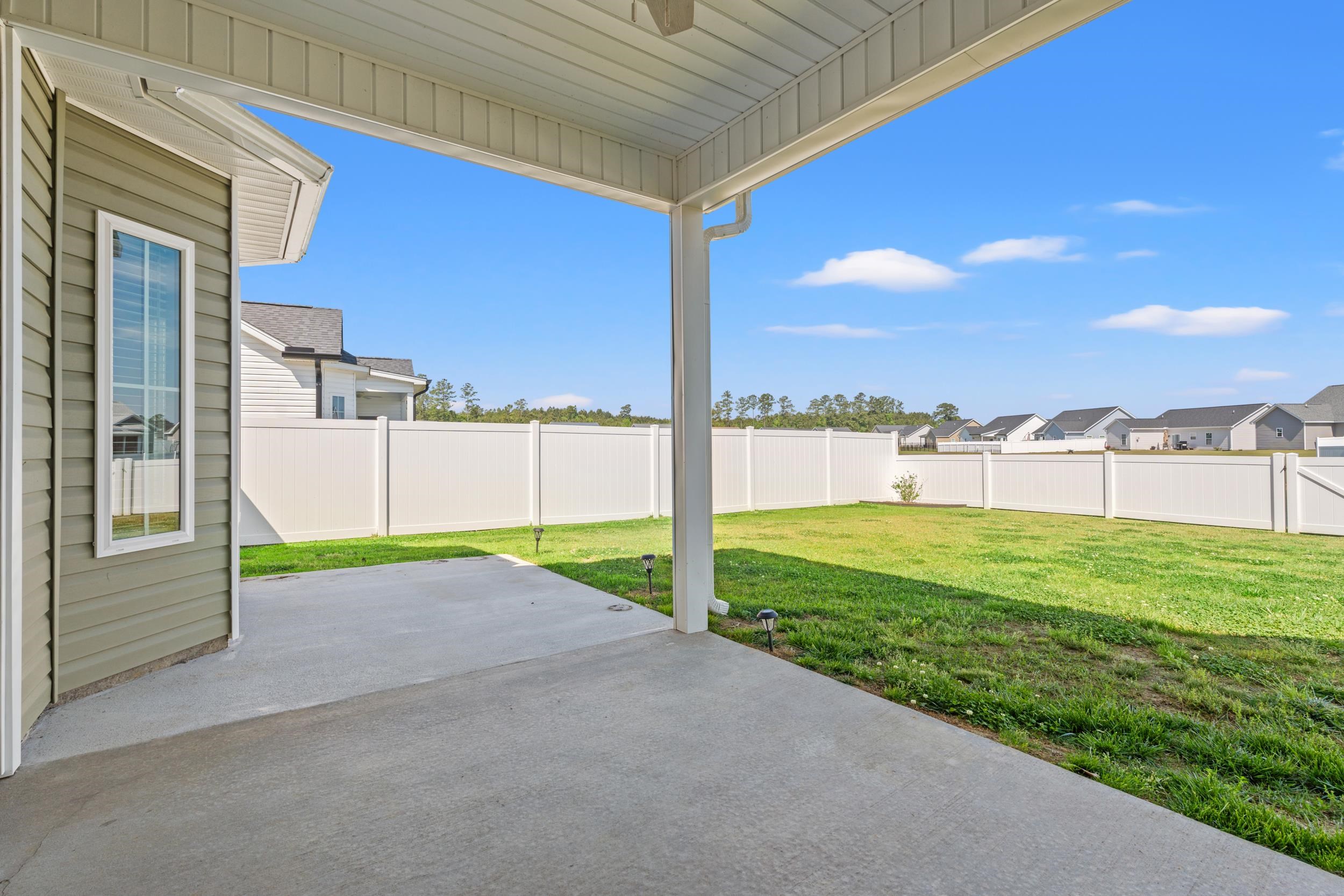 406 Shallow Cove Dr. Property Photo 24