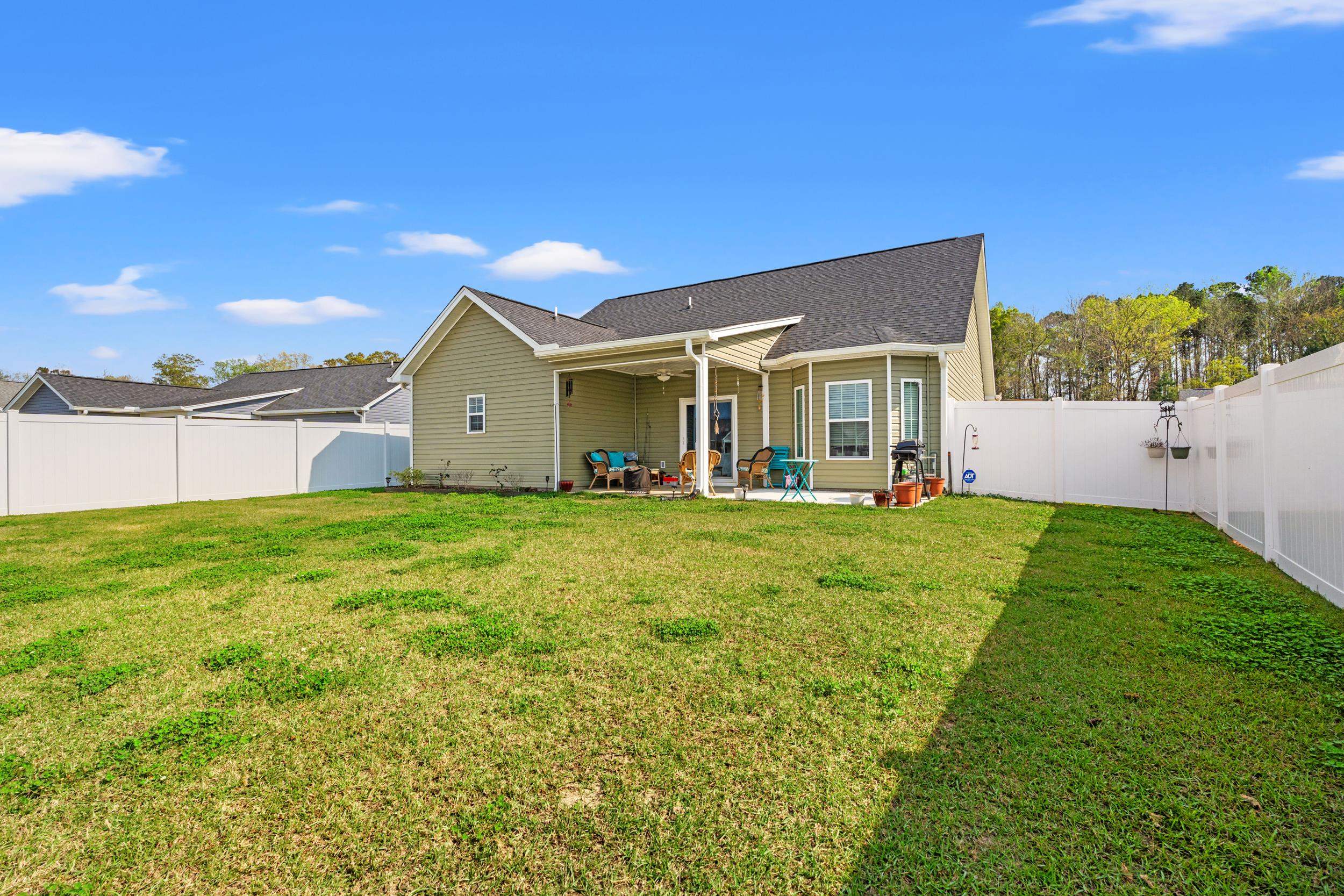 406 Shallow Cove Dr. Property Photo 25