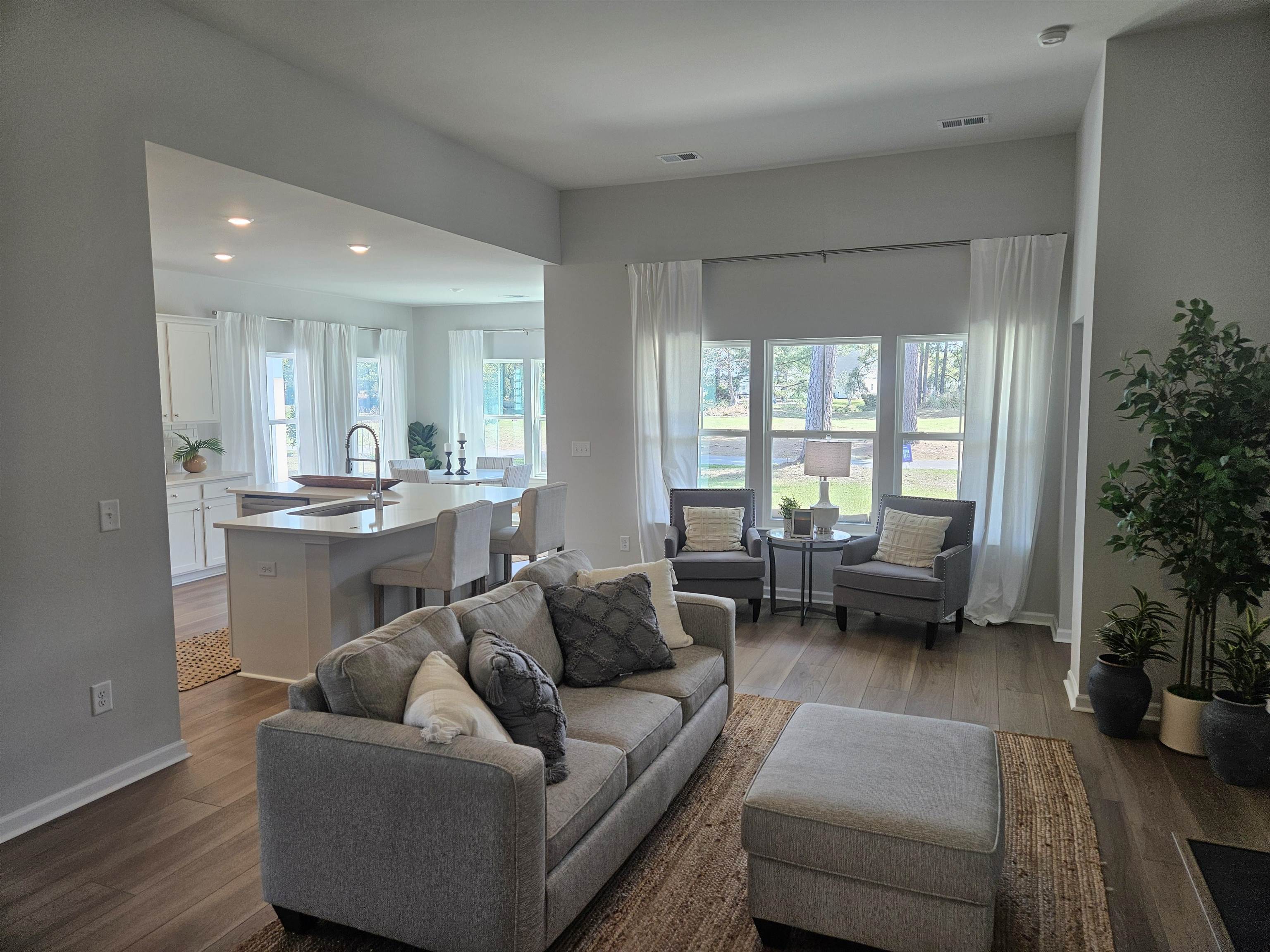 9680 Indigo Creek Blvd. Property Photo 12
